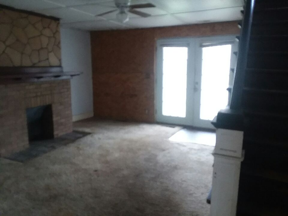 206 Cross St Oakhill OH 45656