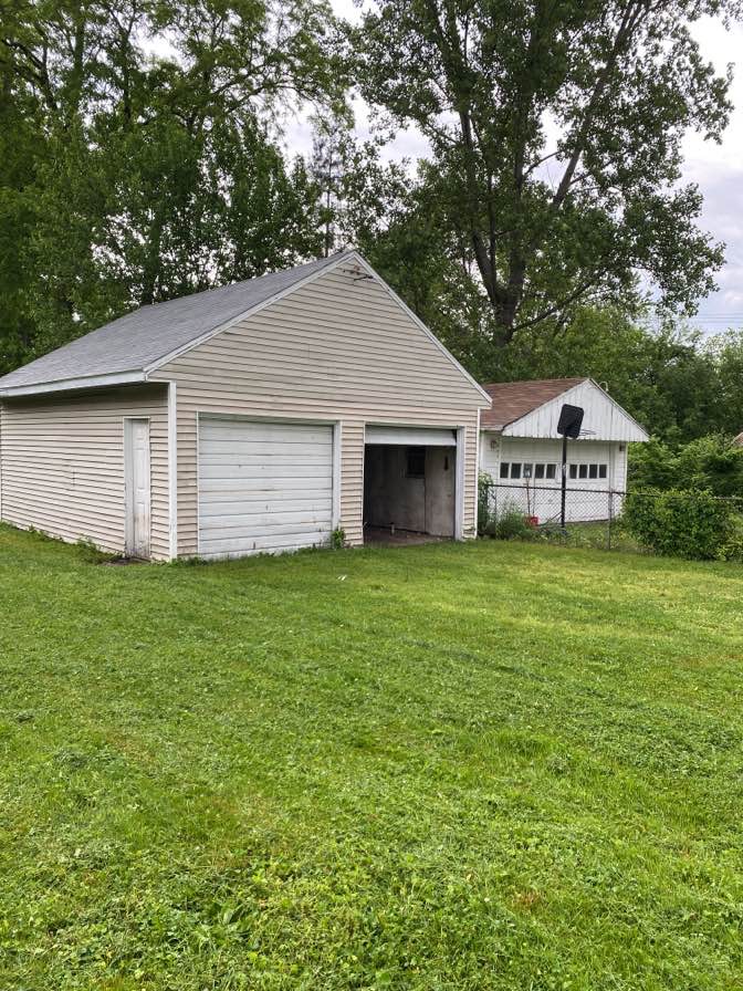 1517 N Linn St Peoria IL 61604