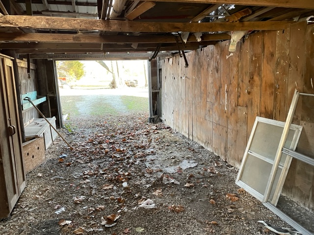 109 S Independence Ave Dearing KS 67340