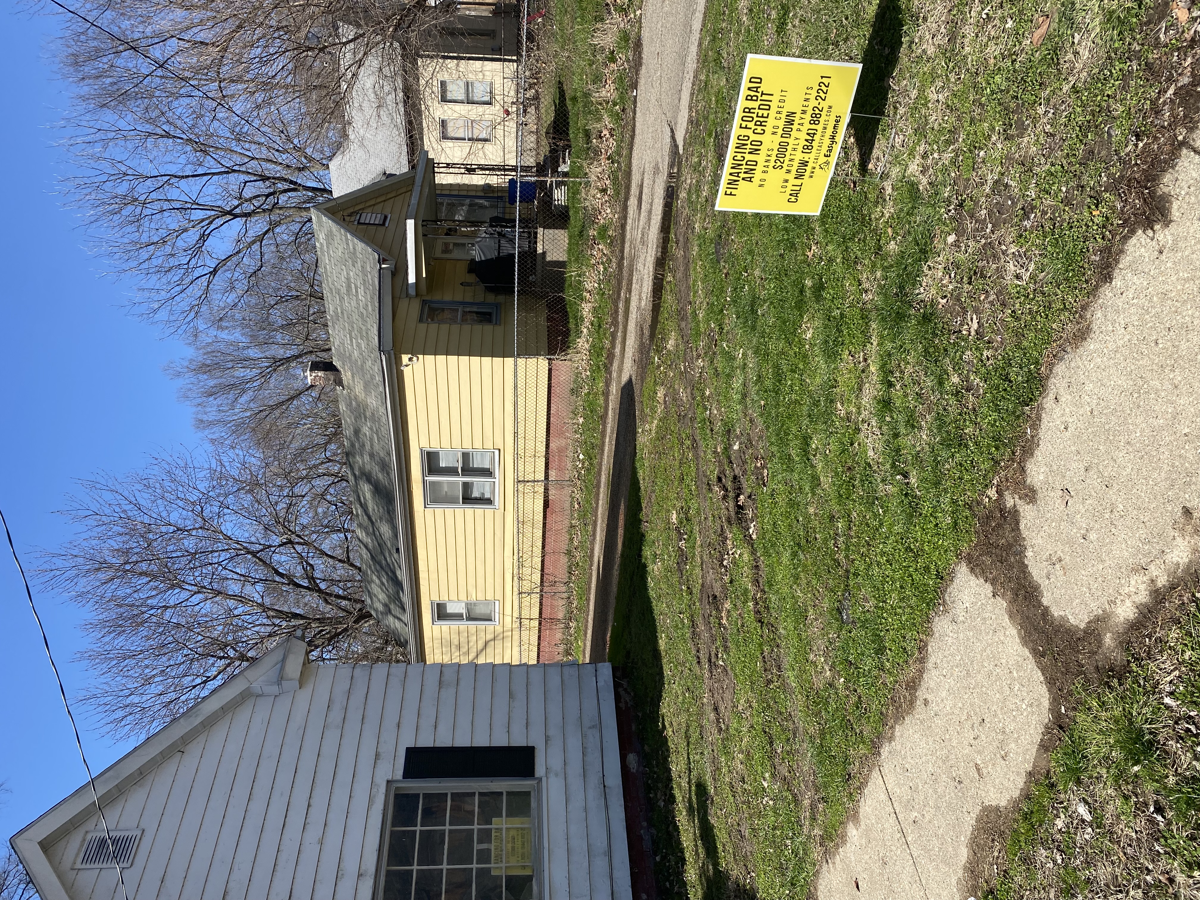 611 Haungs Ave Peoria IL 61603