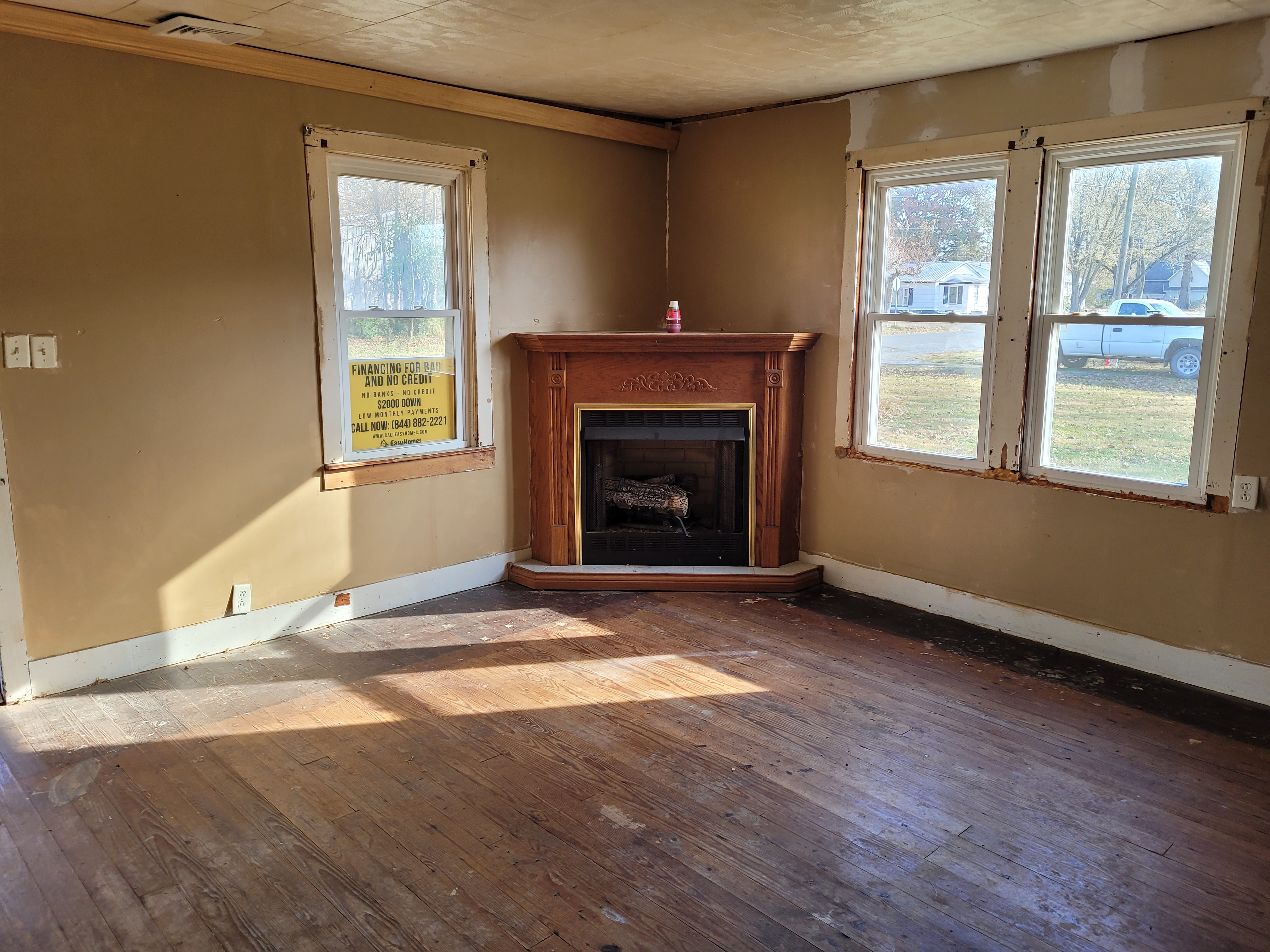 404 N Carroll St Norris City IL 62869