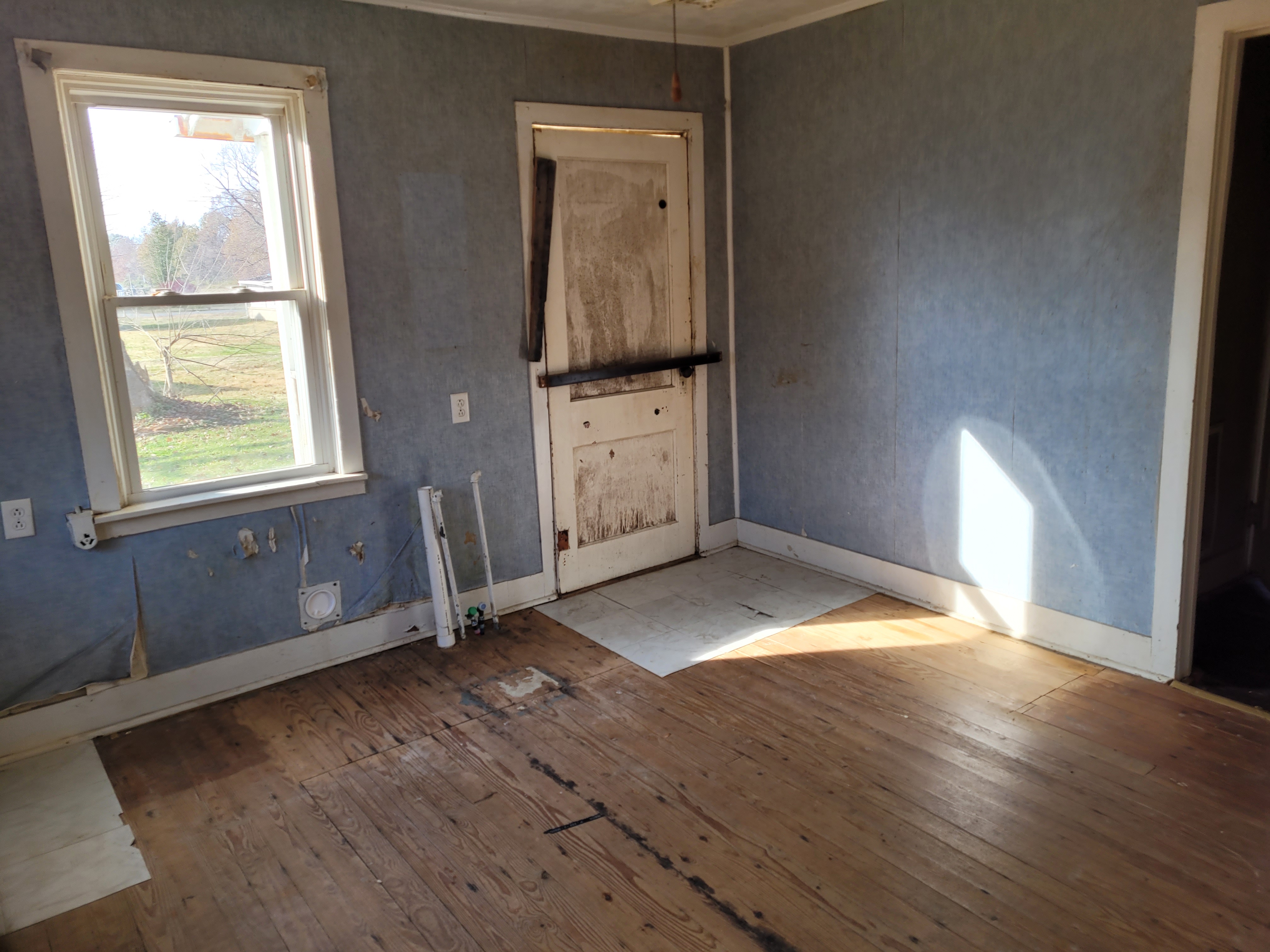 404 N Carroll St Norris City IL 62869