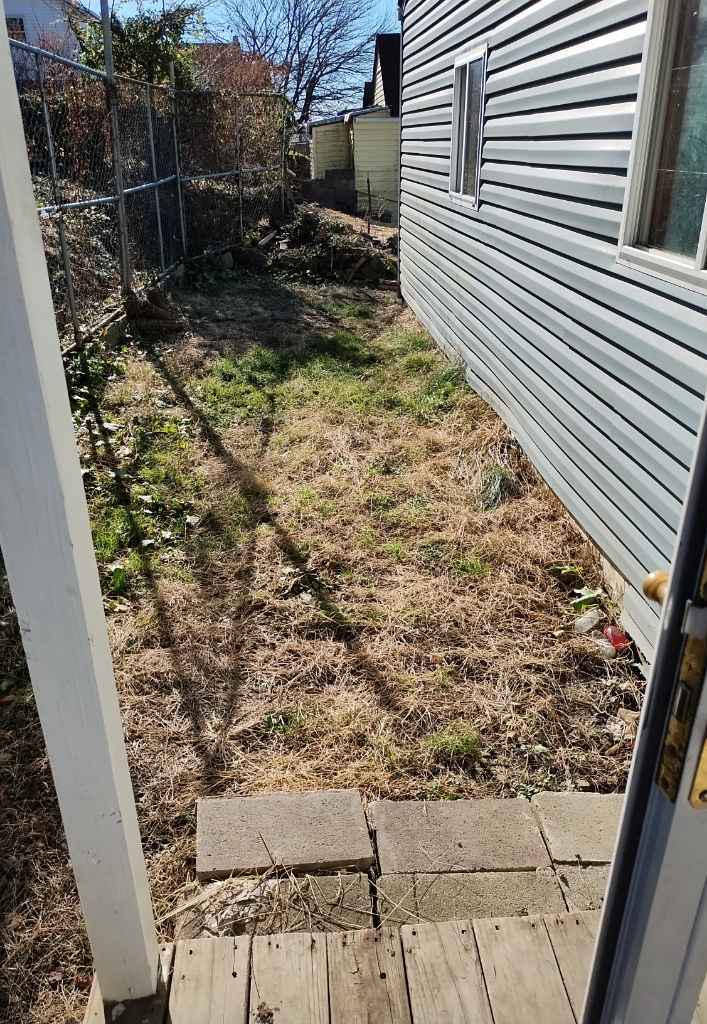 2210 Lane E, Wheeling, WV 26003