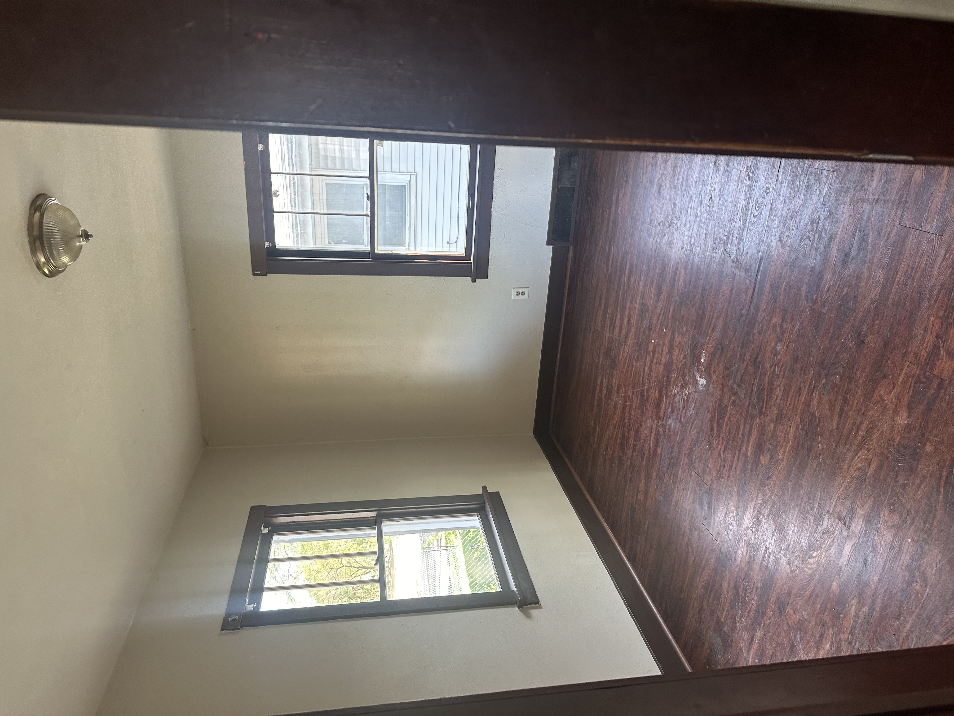 1825 S Kneer Ave Peoria IL 61605