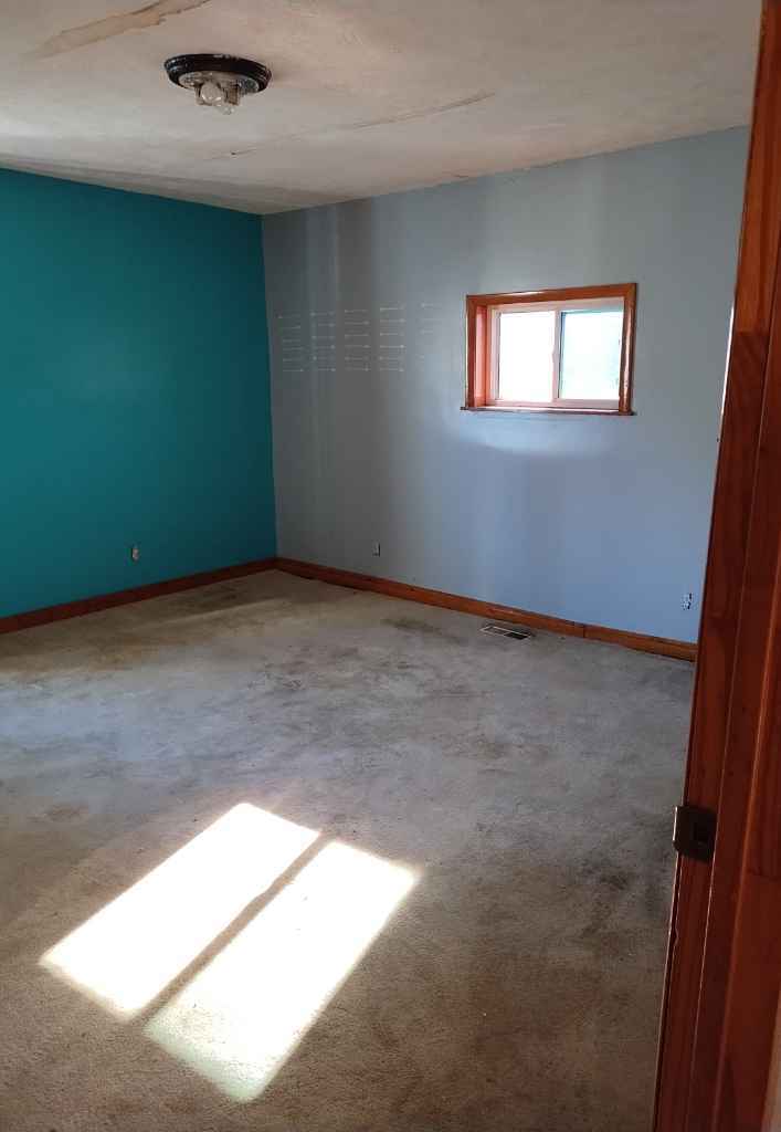 2210 Lane E, Wheeling, WV 26003