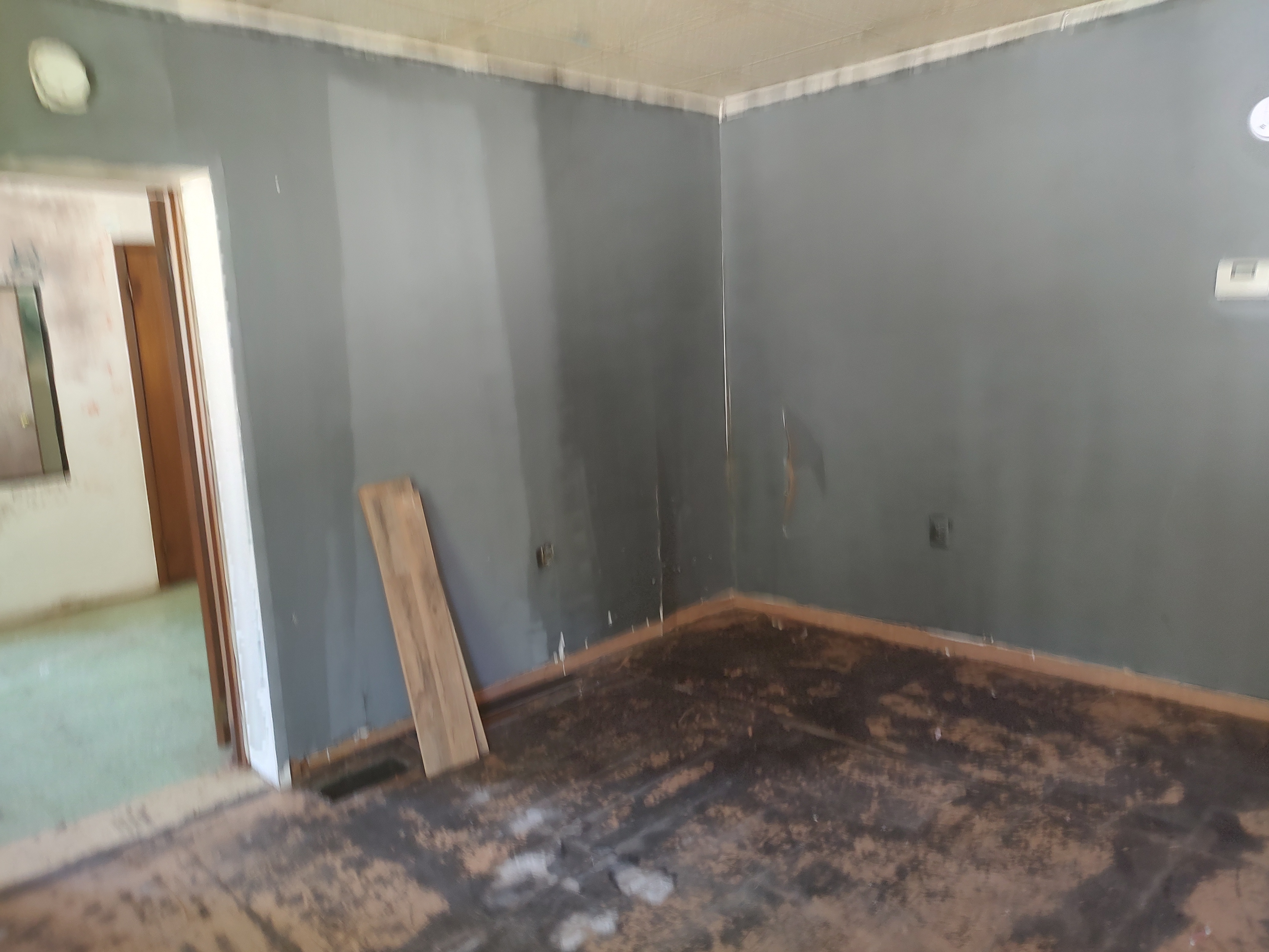 904 R Lincoln Ave, Steubenville, OH 43952