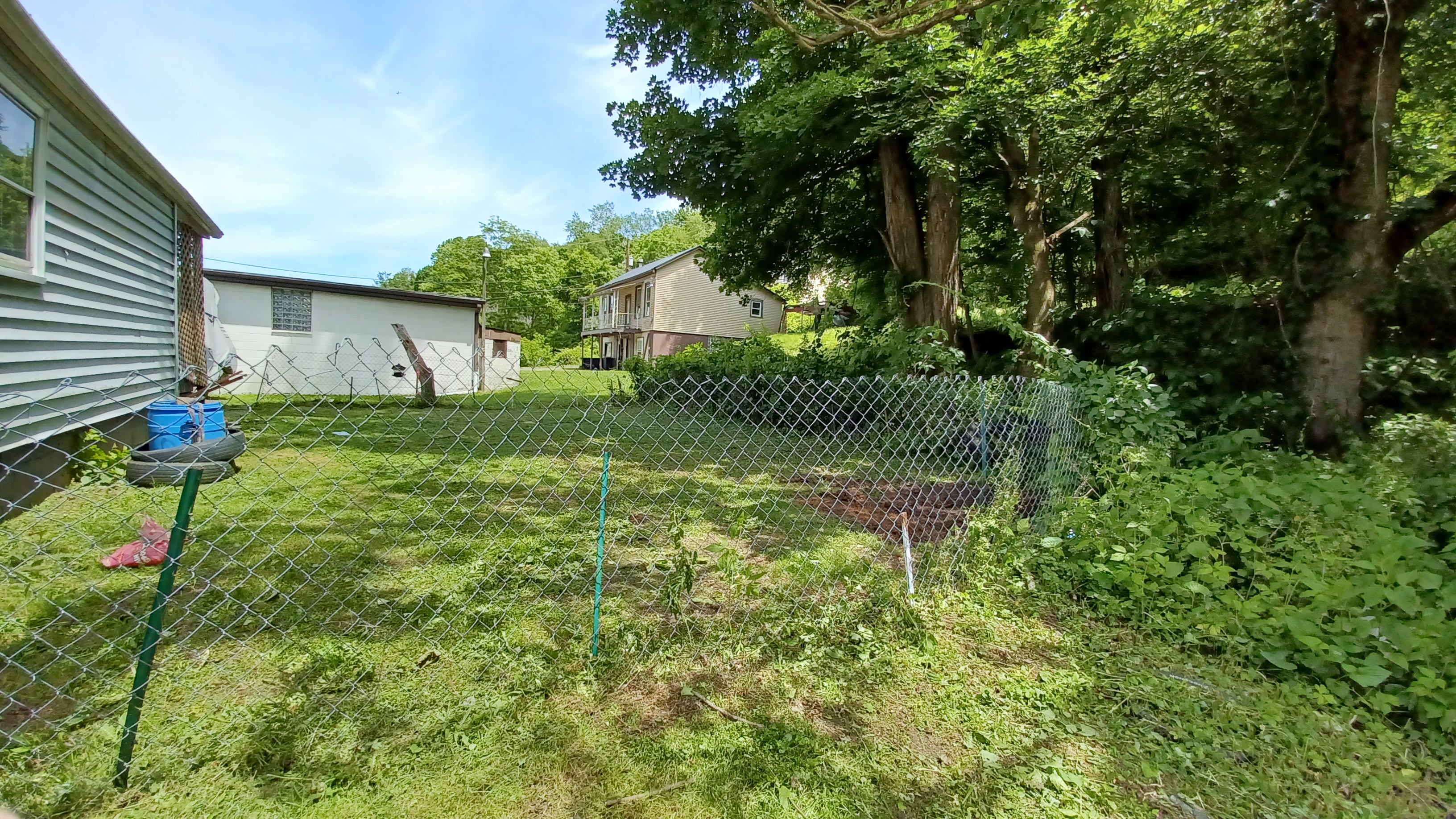 916 Lincoln Ave, Steubenville, OH 43952