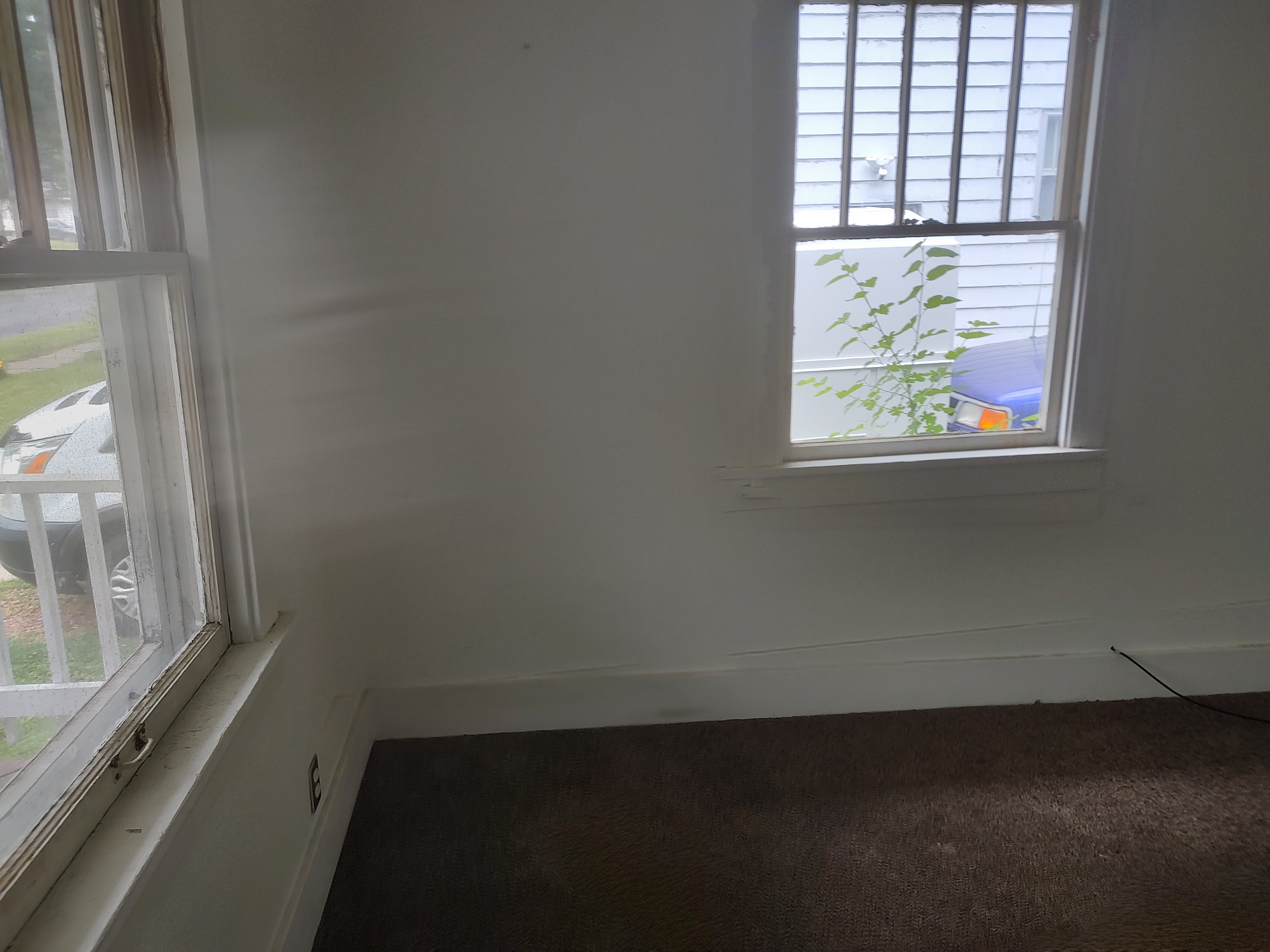 1121 W Gift Ave, Peoria, IL 61604