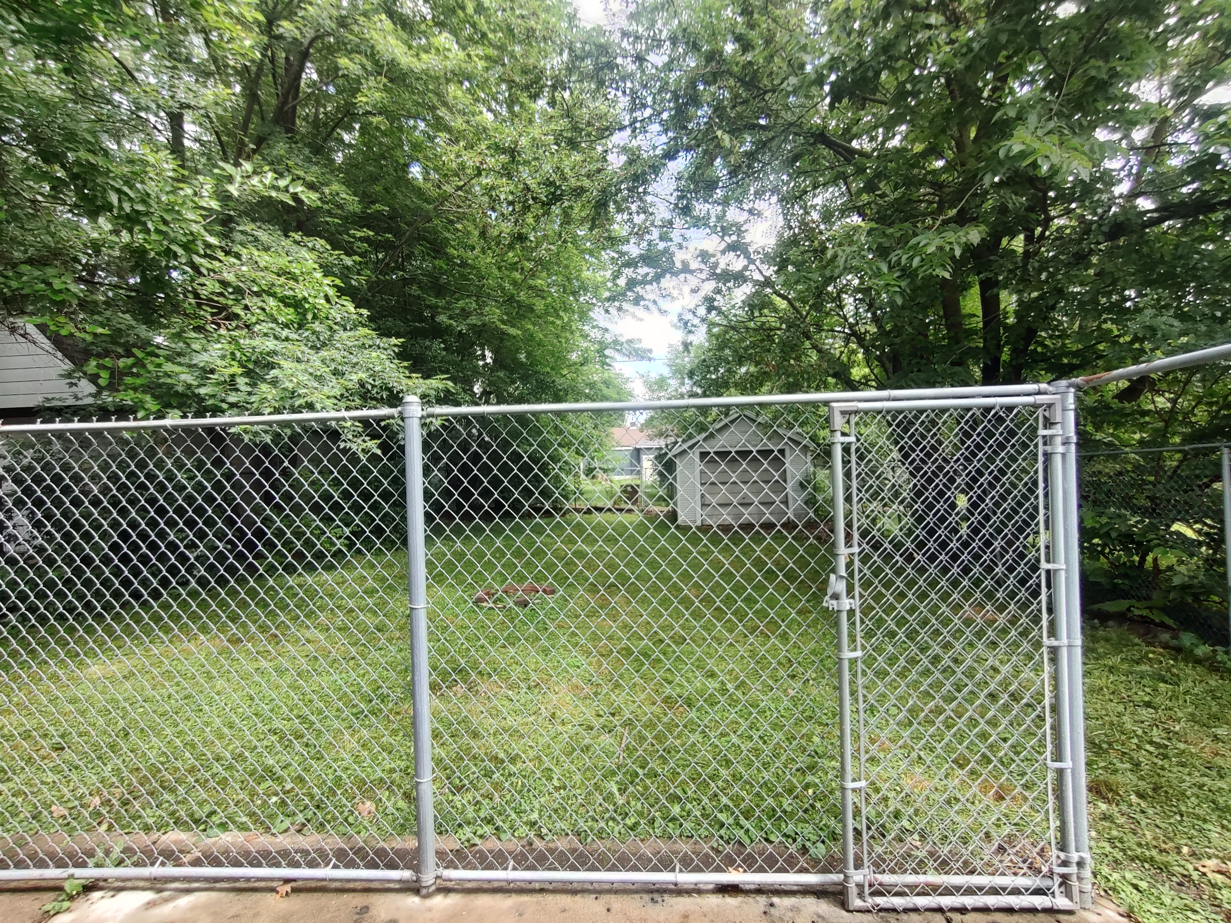 1121 W Gift Ave, Peoria, IL 61604