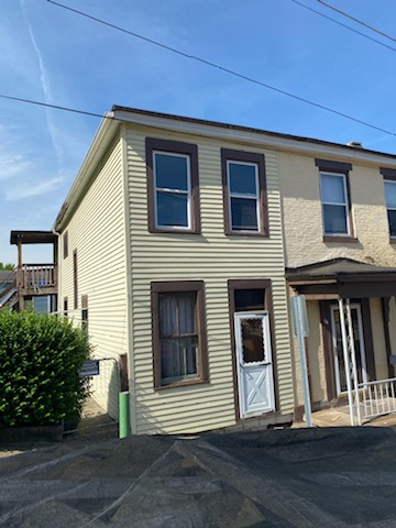 64 22nd St, Wheeling, WV 26003