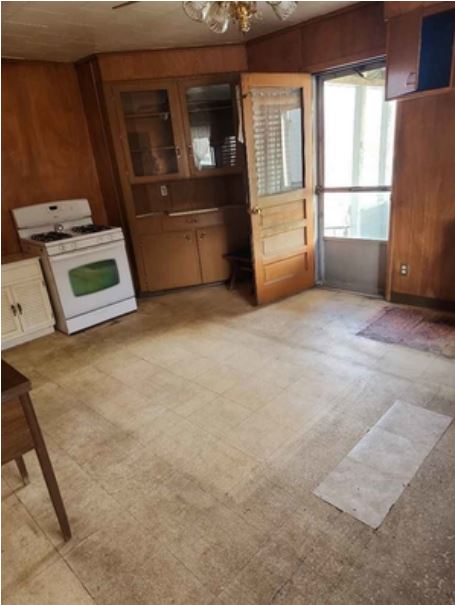 1303 Grimes St, New Castle, PA 16101