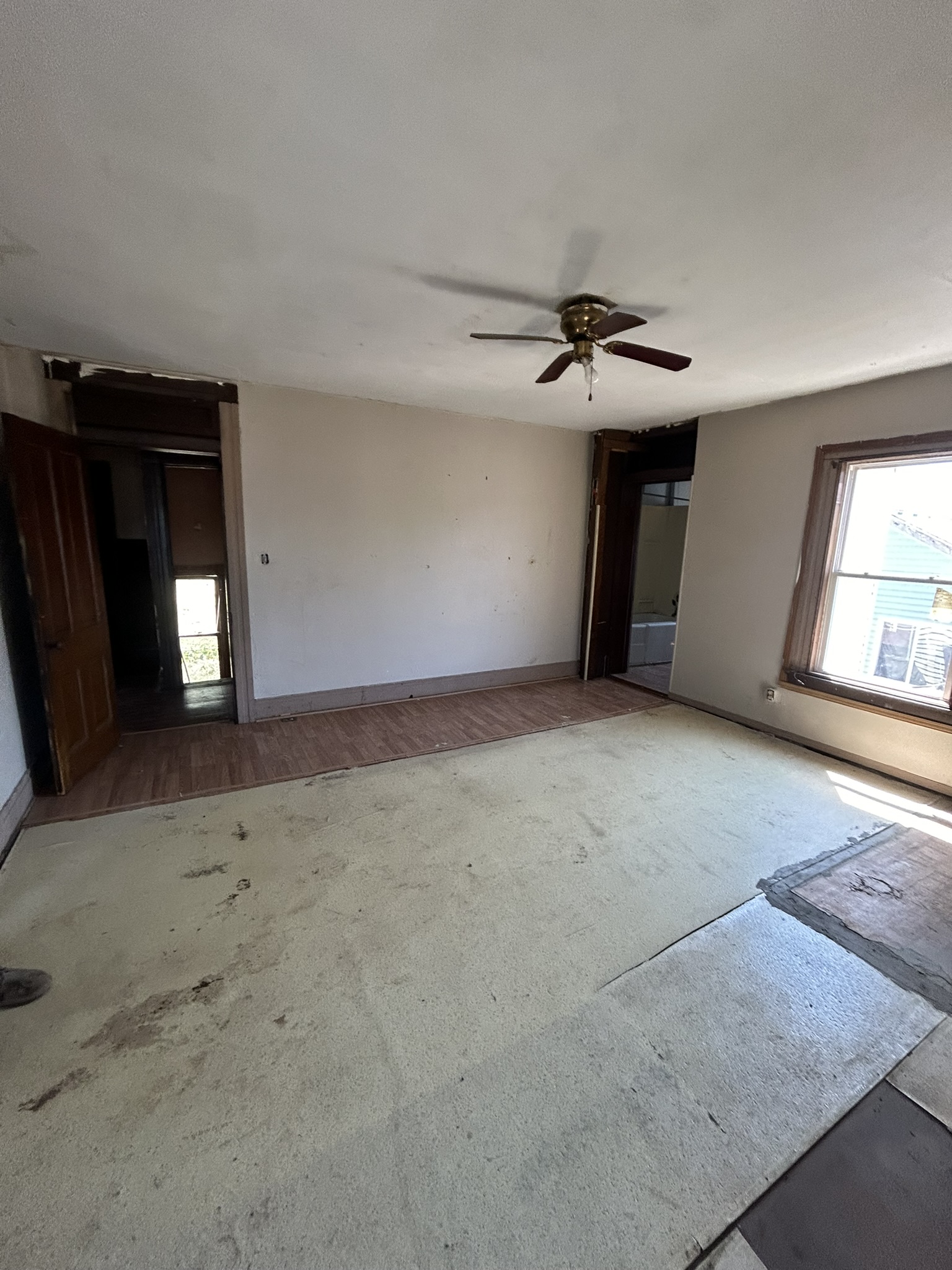 64 22nd St, Wheeling, WV 26003