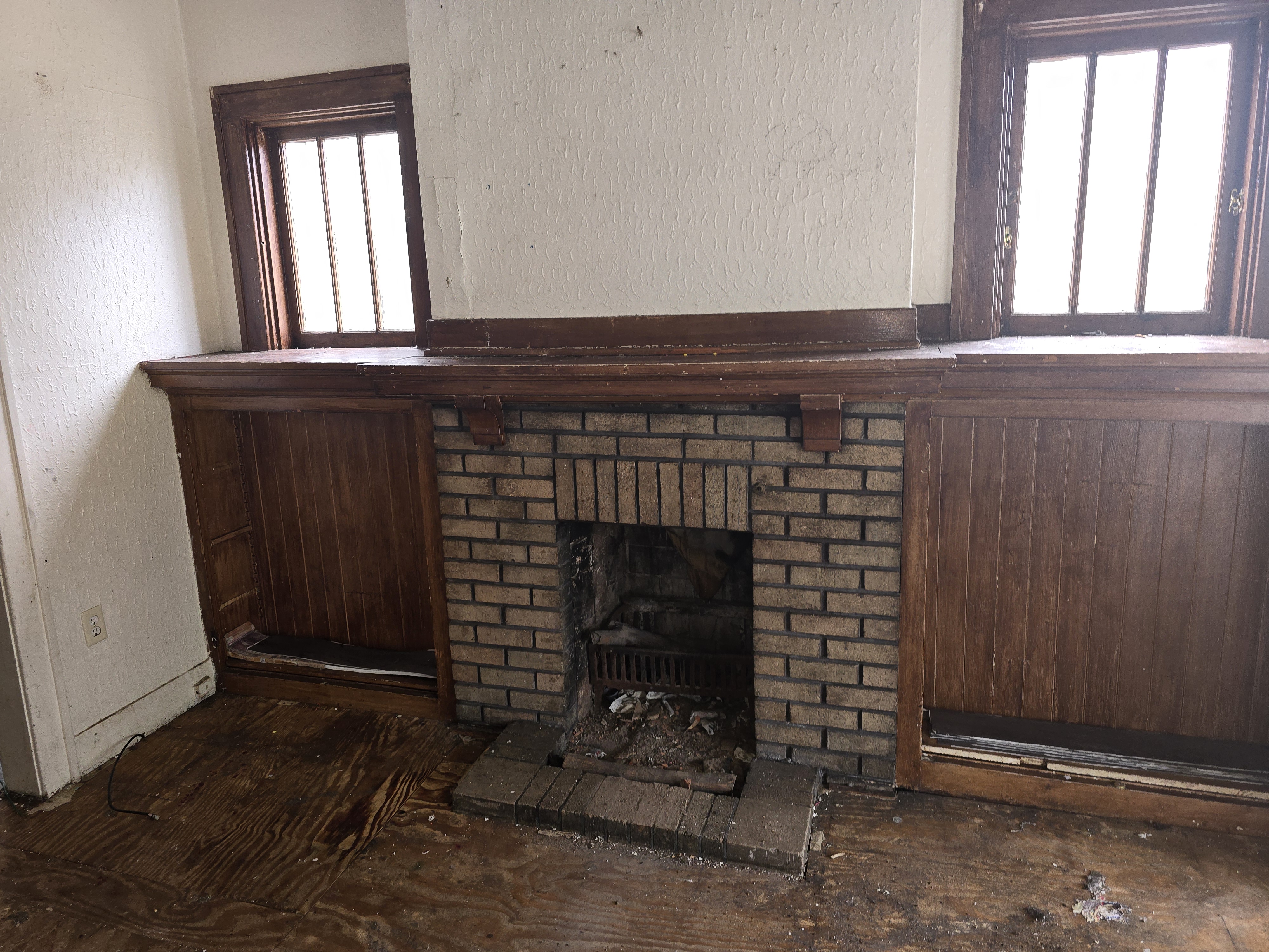 804 E. McClure Ave Peoria, IL, 61603