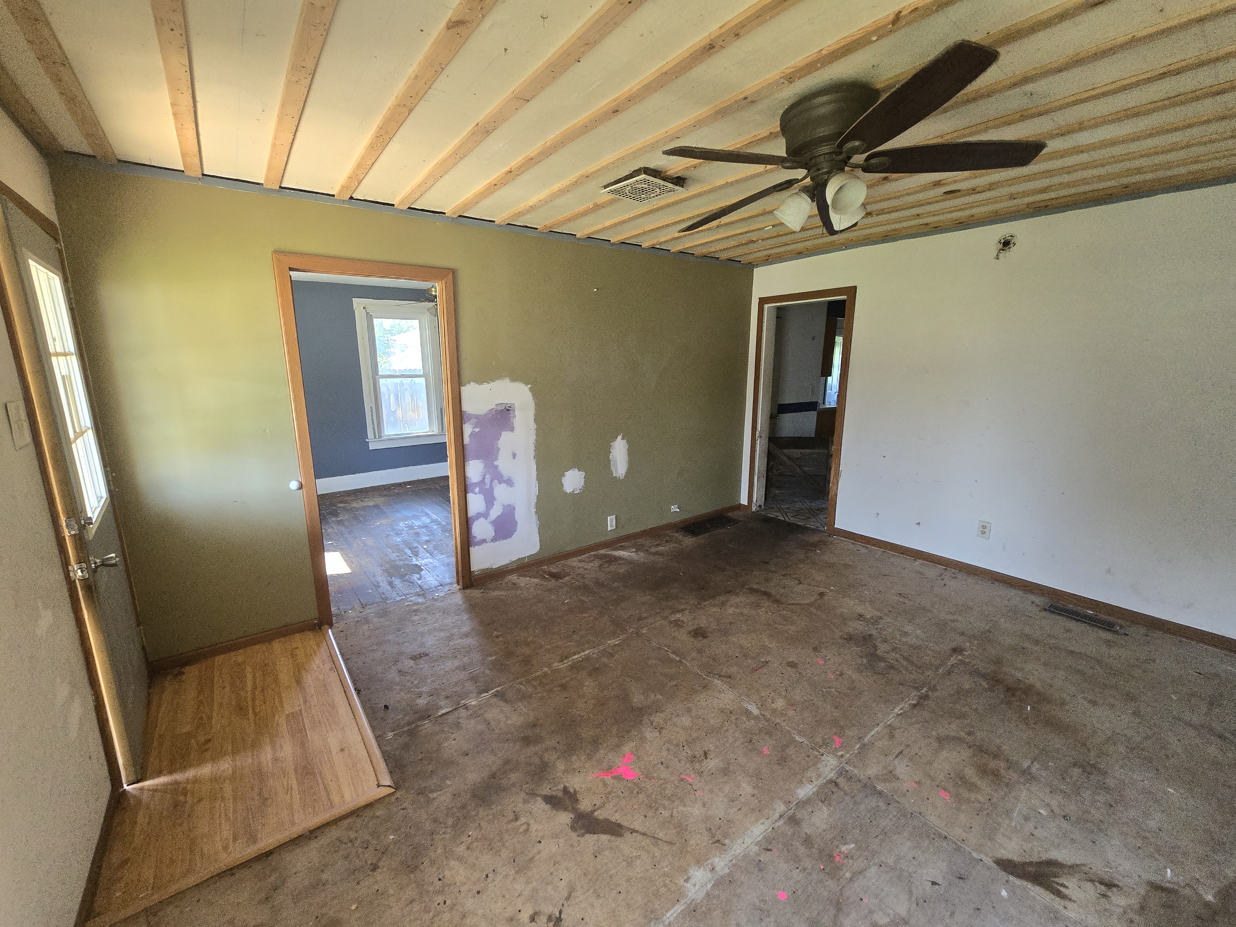 609 Liberty St. Muscatine IA 52761