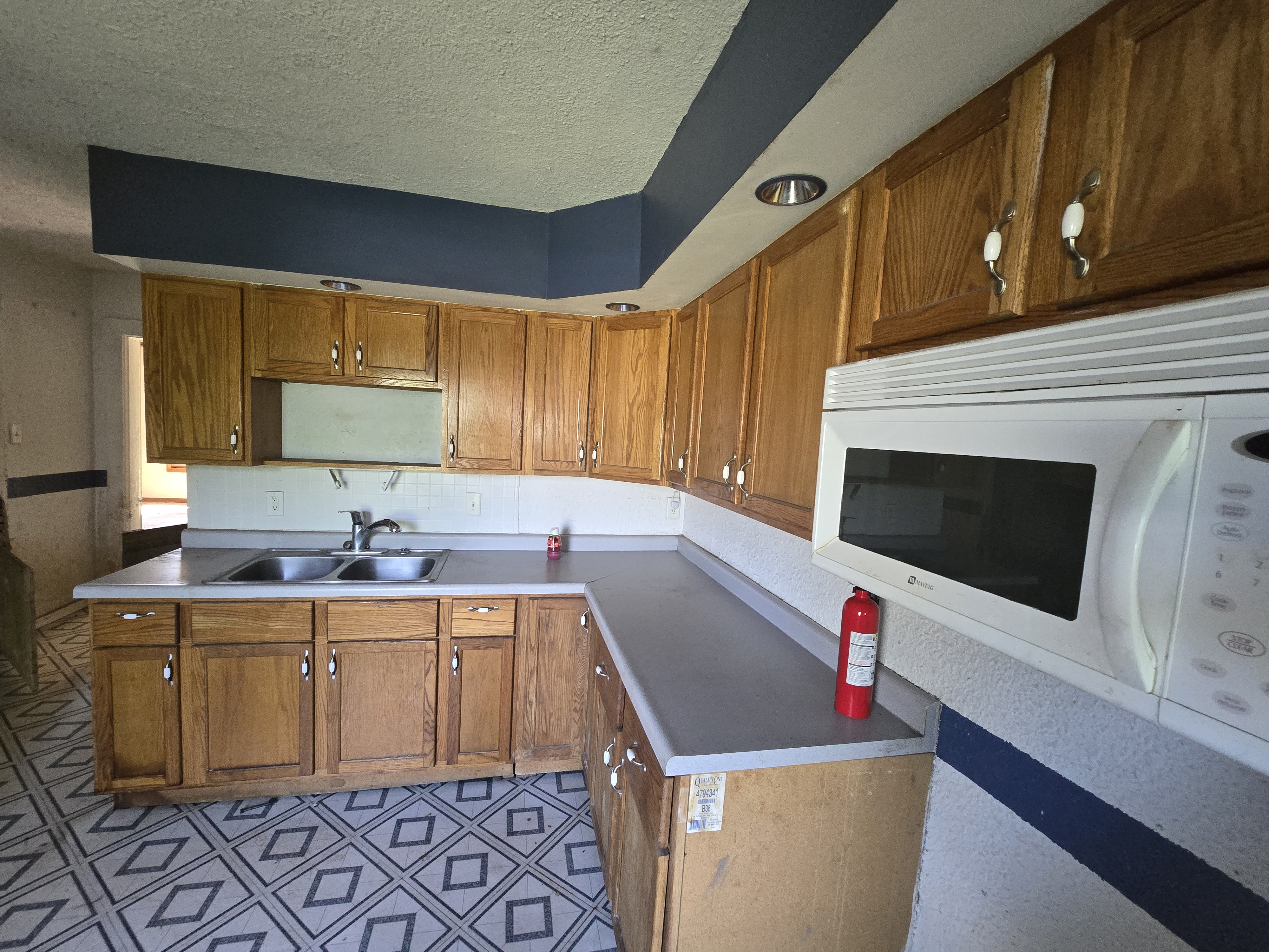 609 Liberty St. Muscatine IA 52761