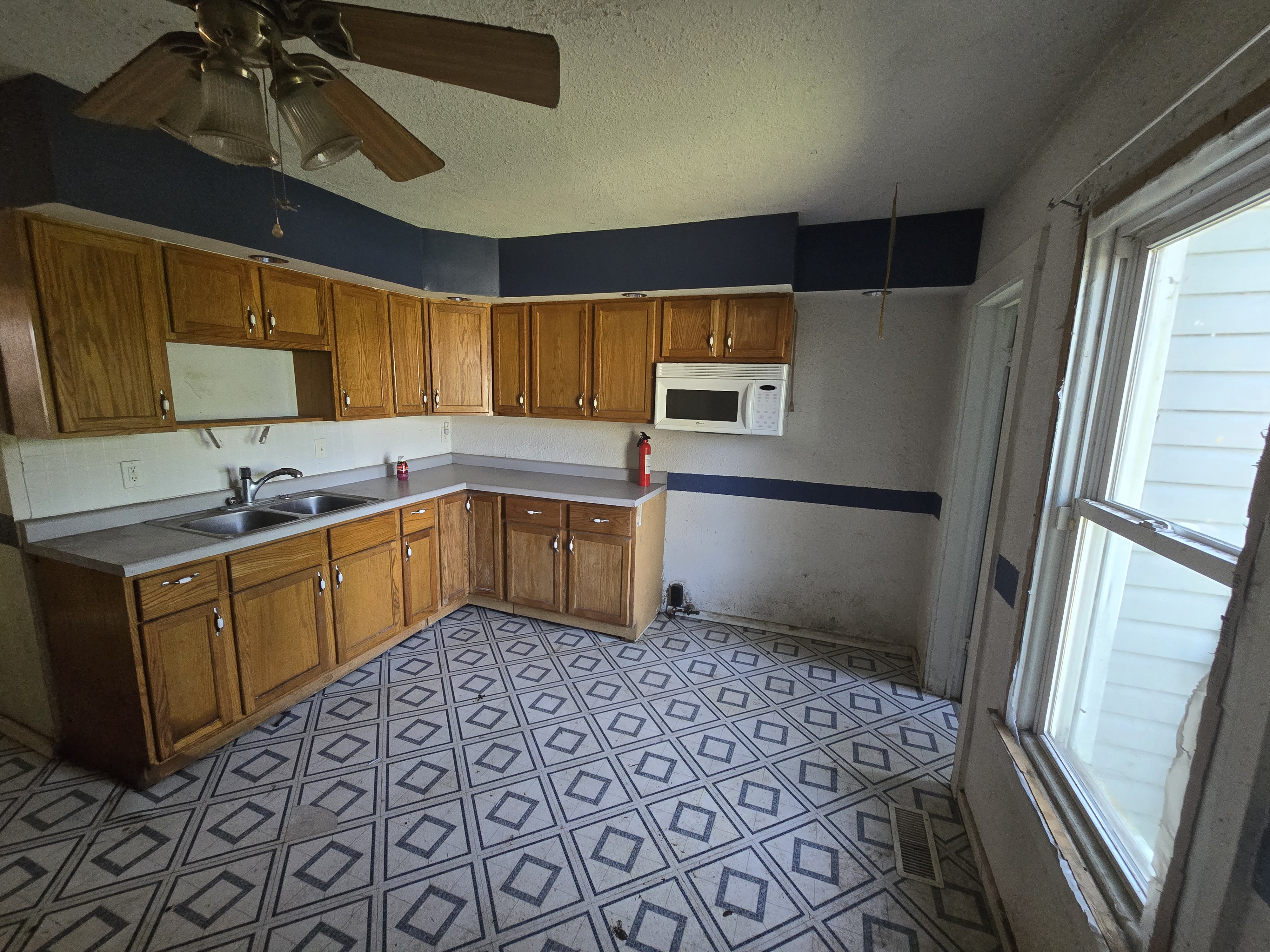 609 Liberty St. Muscatine IA 52761
