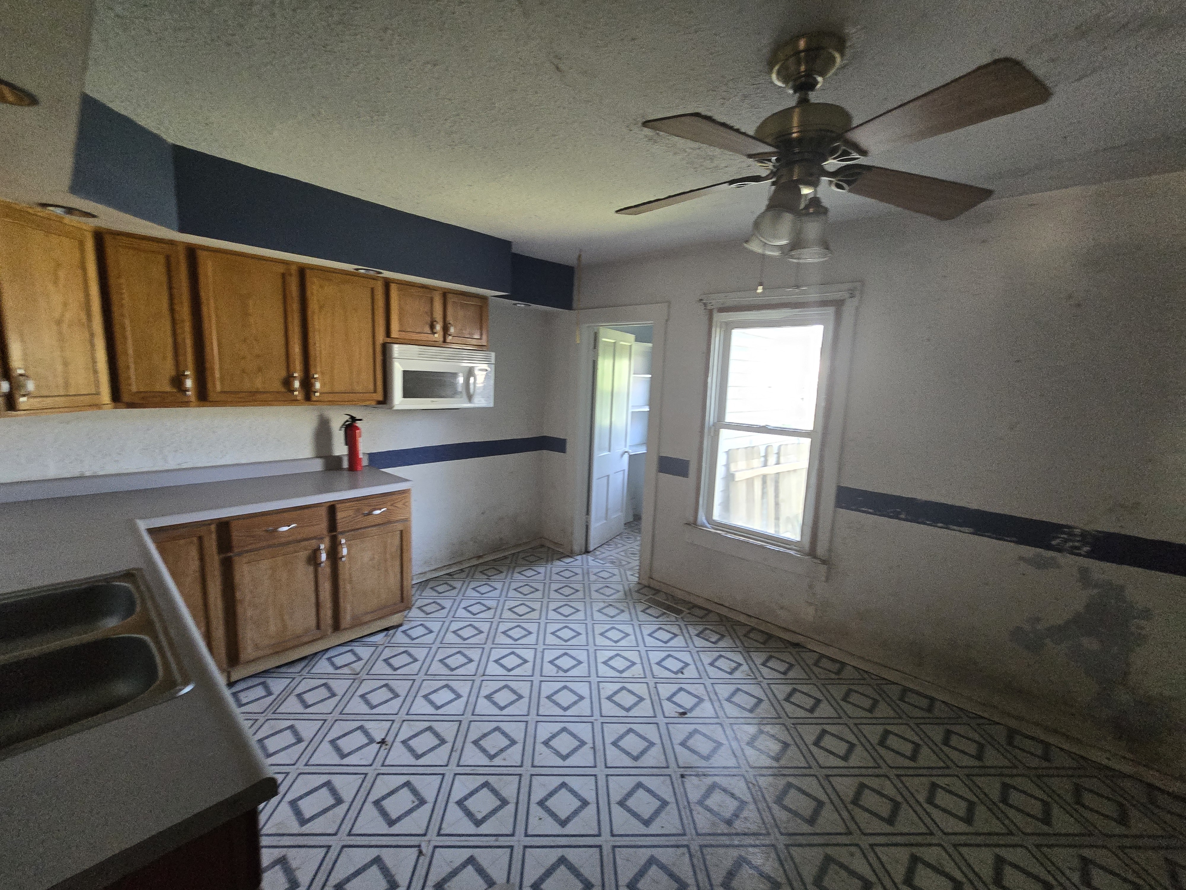 609 Liberty St. Muscatine IA 52761