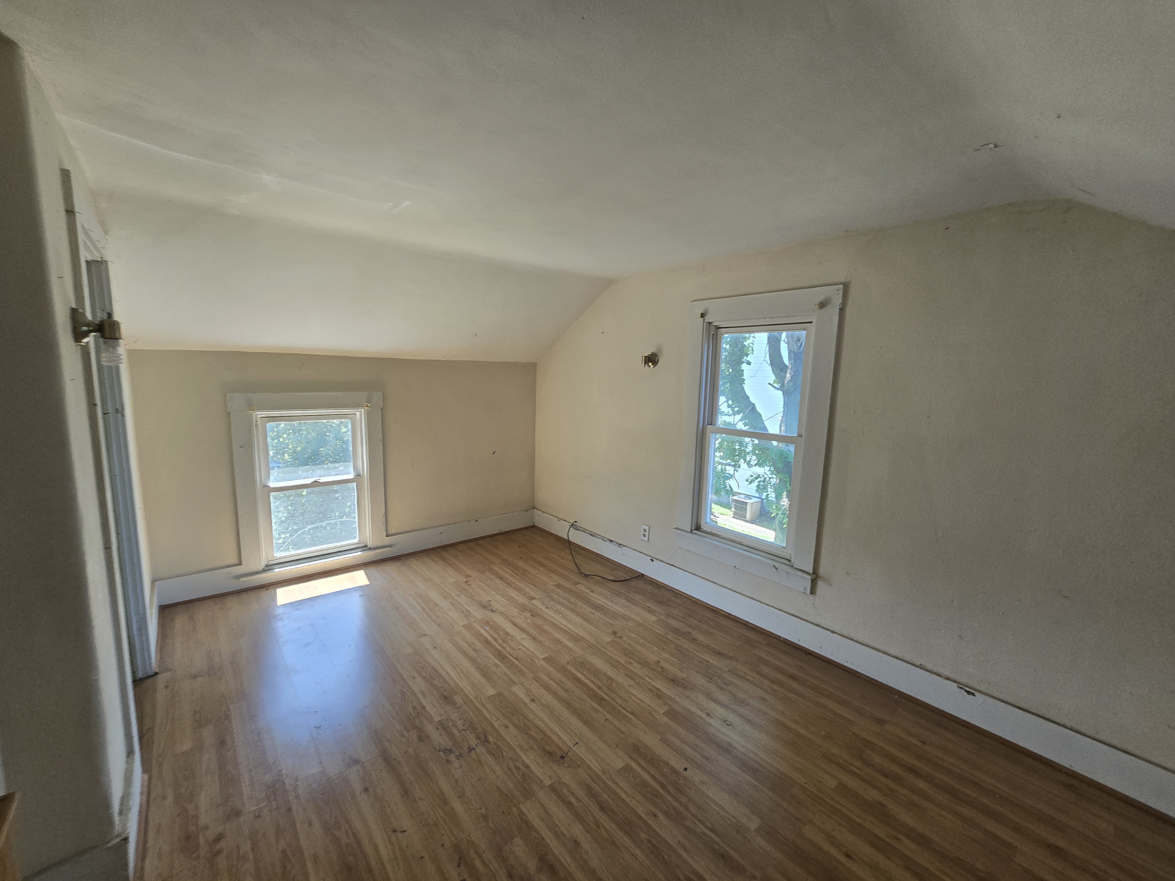 609 Liberty St. Muscatine IA 52761