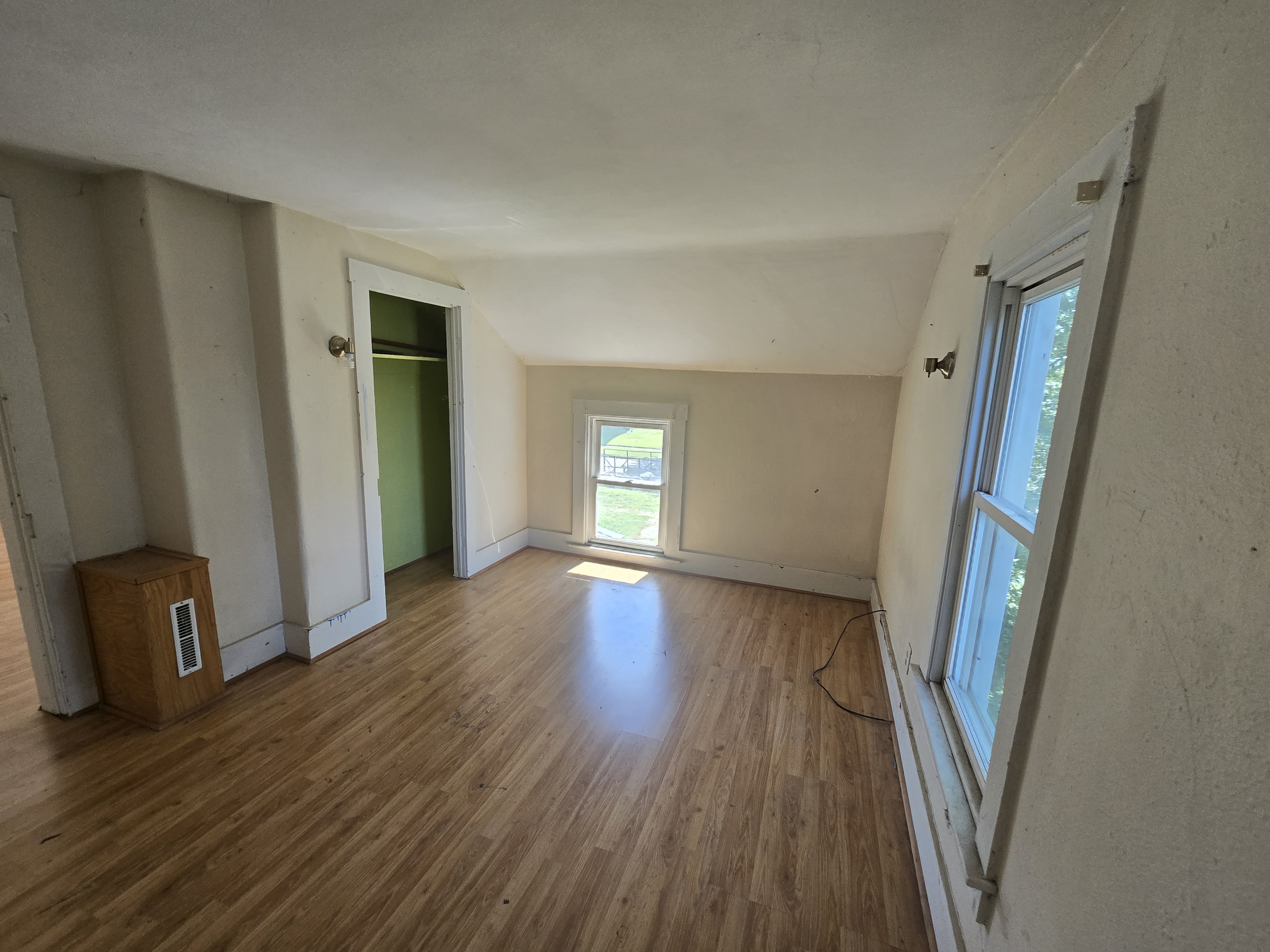 609 Liberty St. Muscatine IA 52761