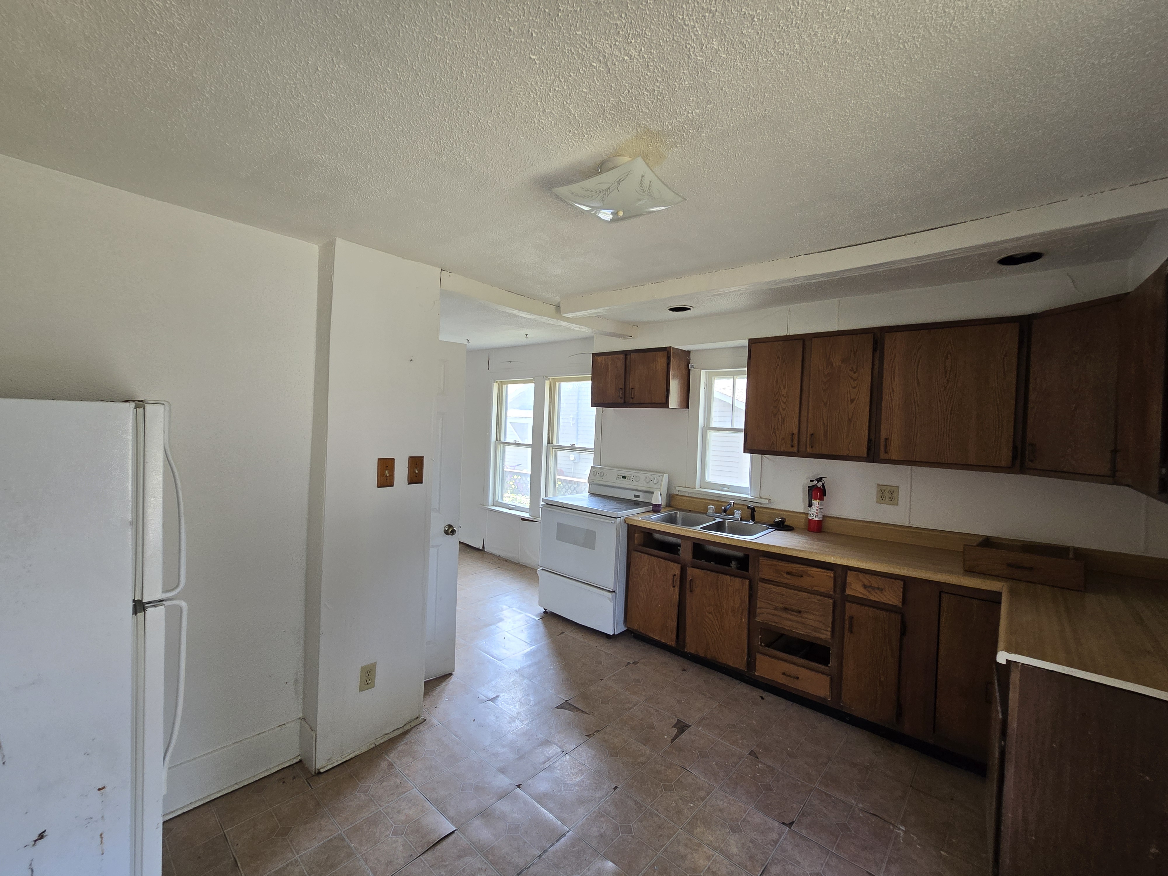 401 S 19th St Decatur IL 62521