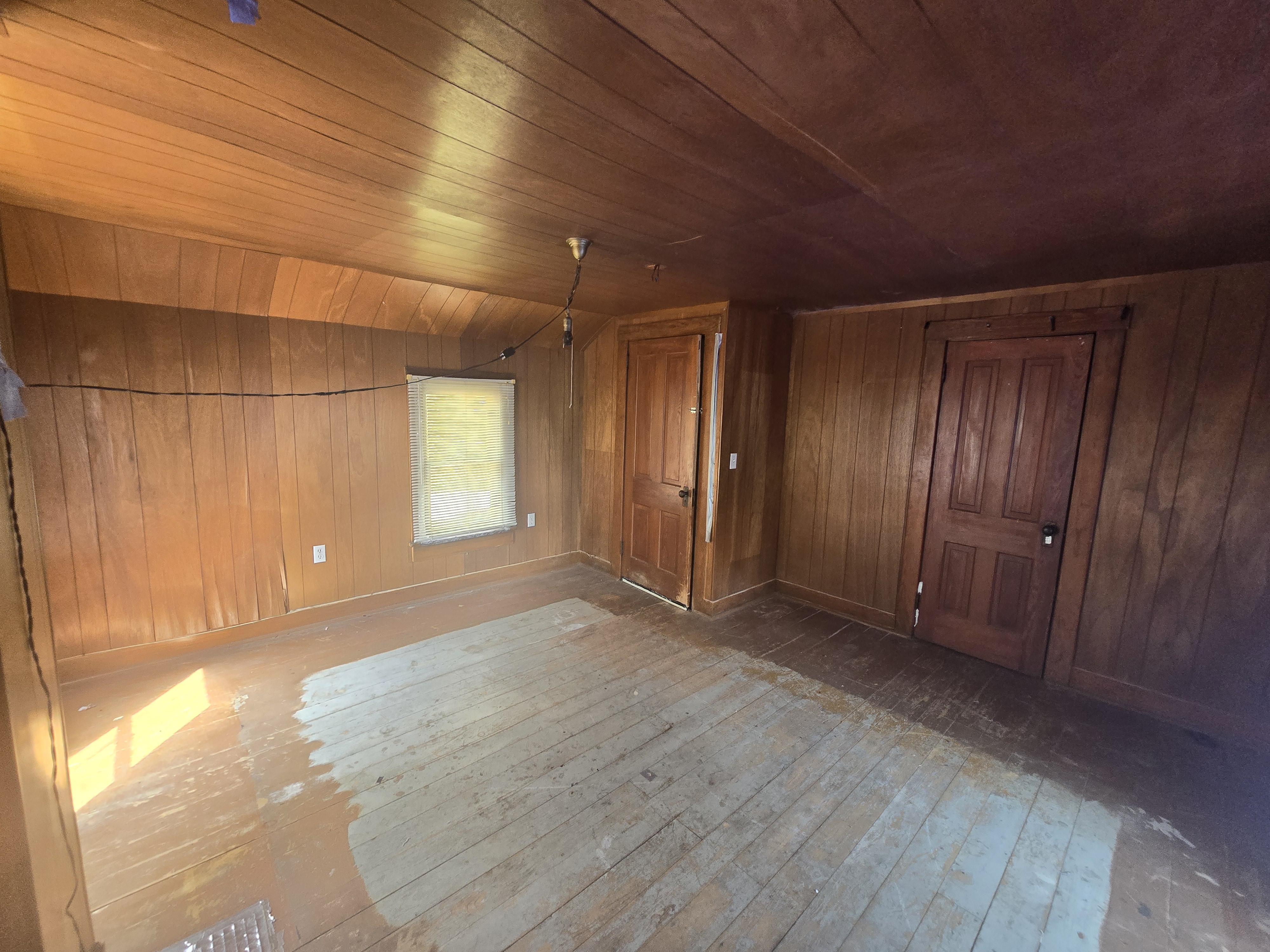 109 N Roads St Mt Union IA 52644