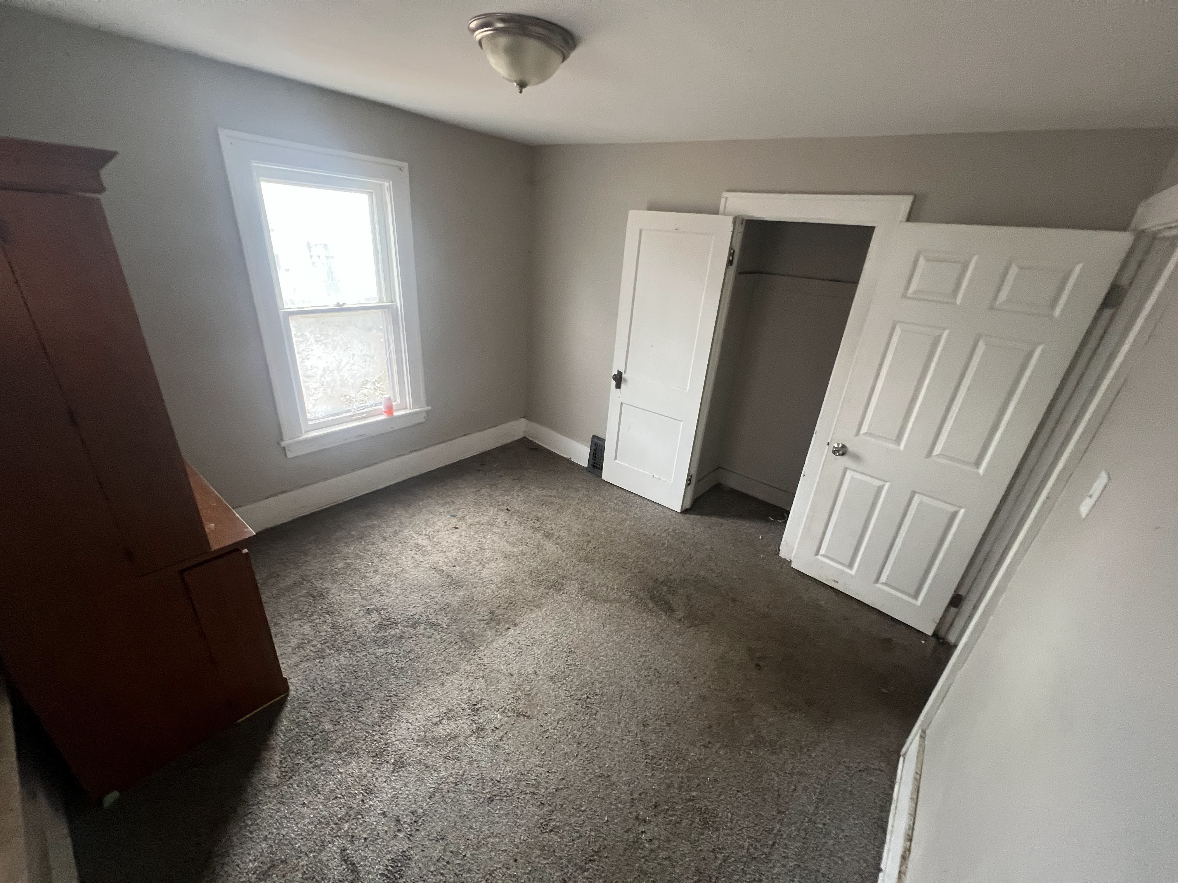 76 E Mapledale Ave Akron OH 44301