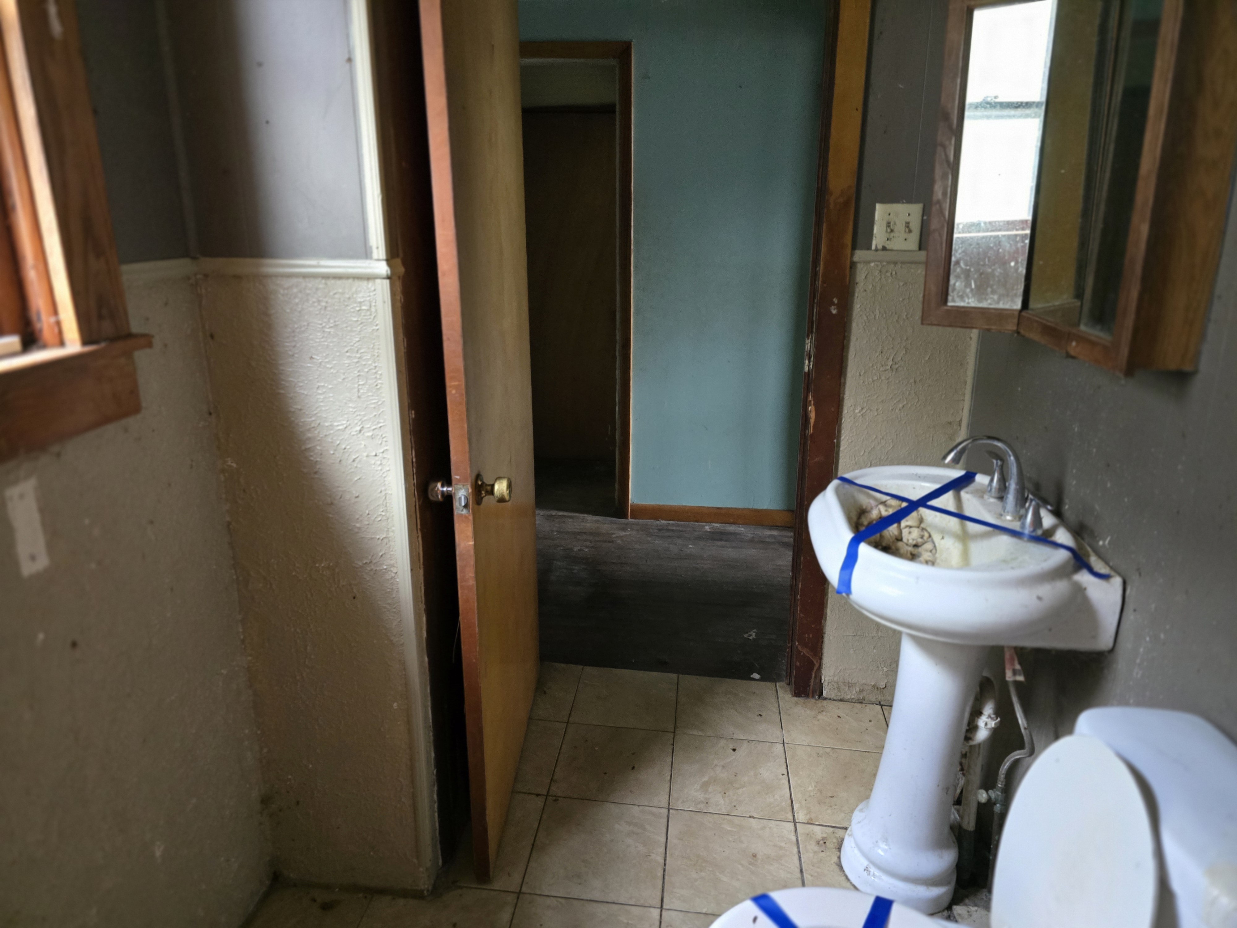 315 Marshall St McMenchen WV 26040