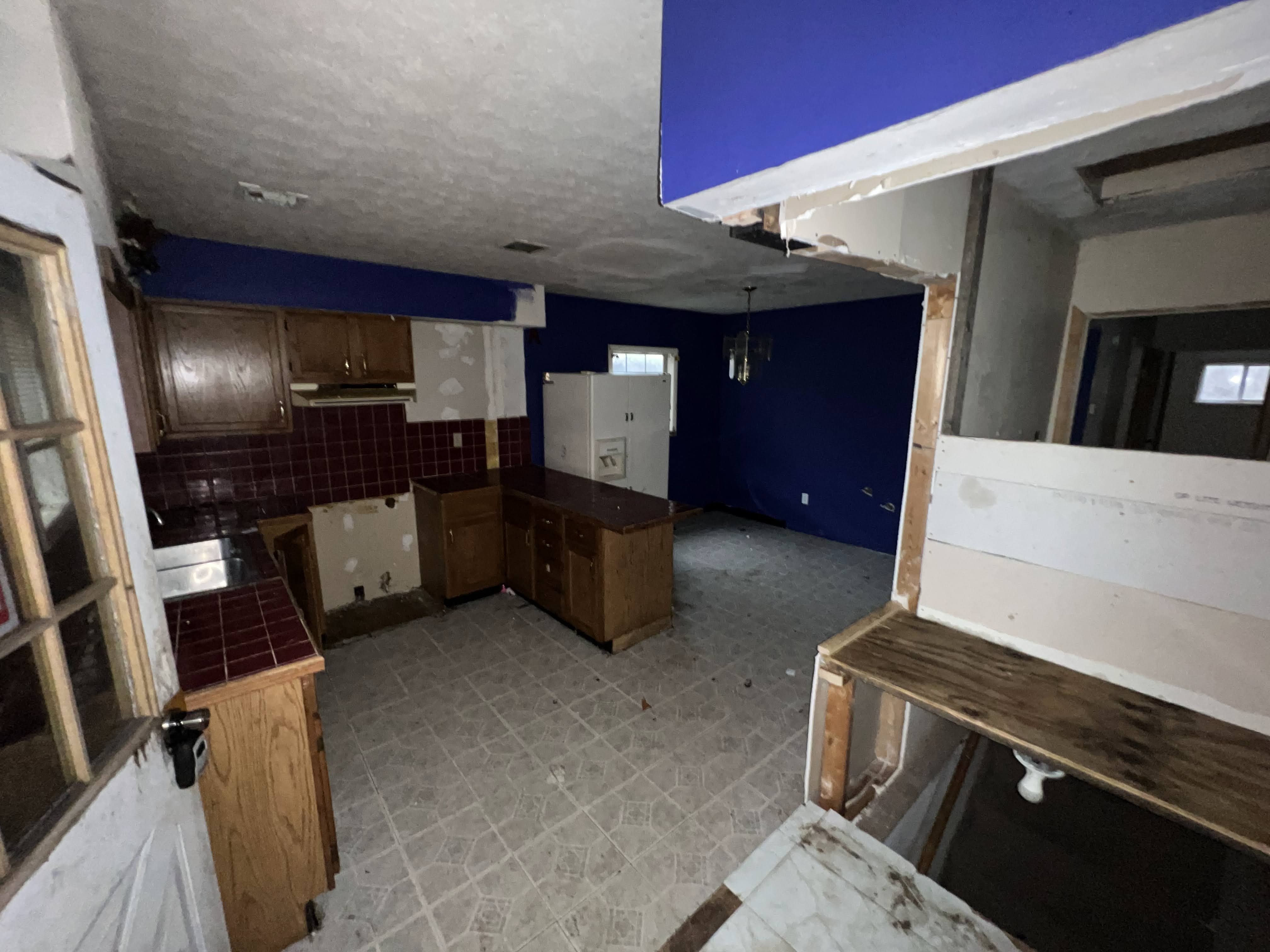 618 Whitely St Bridgeport OH 43912