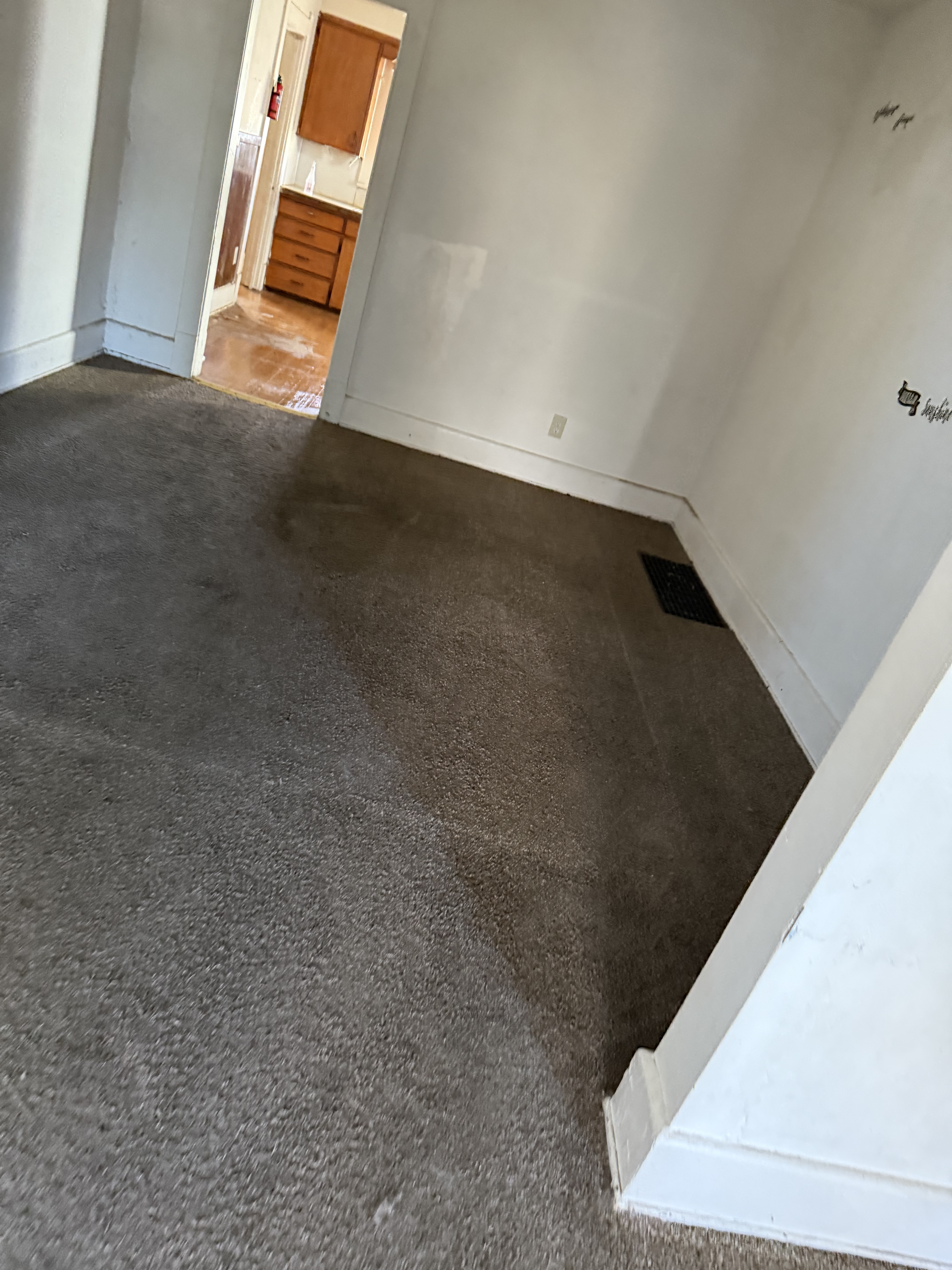 2923 Chestnut St Toledo OH 43608