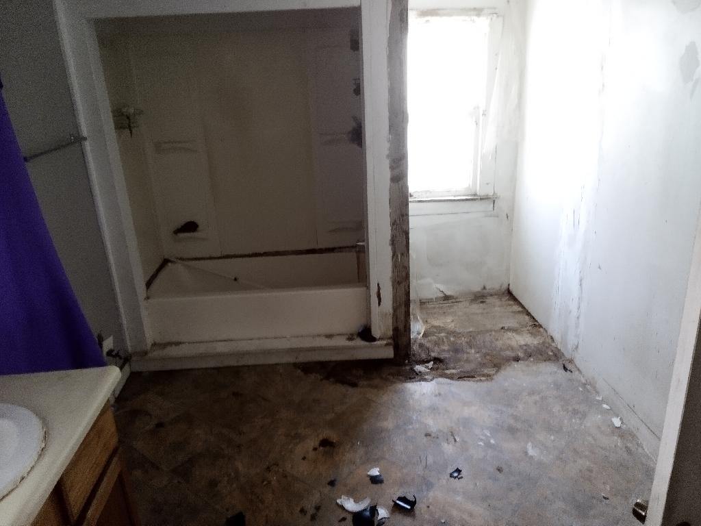 34 Wilson St Gloversville Ny 12078