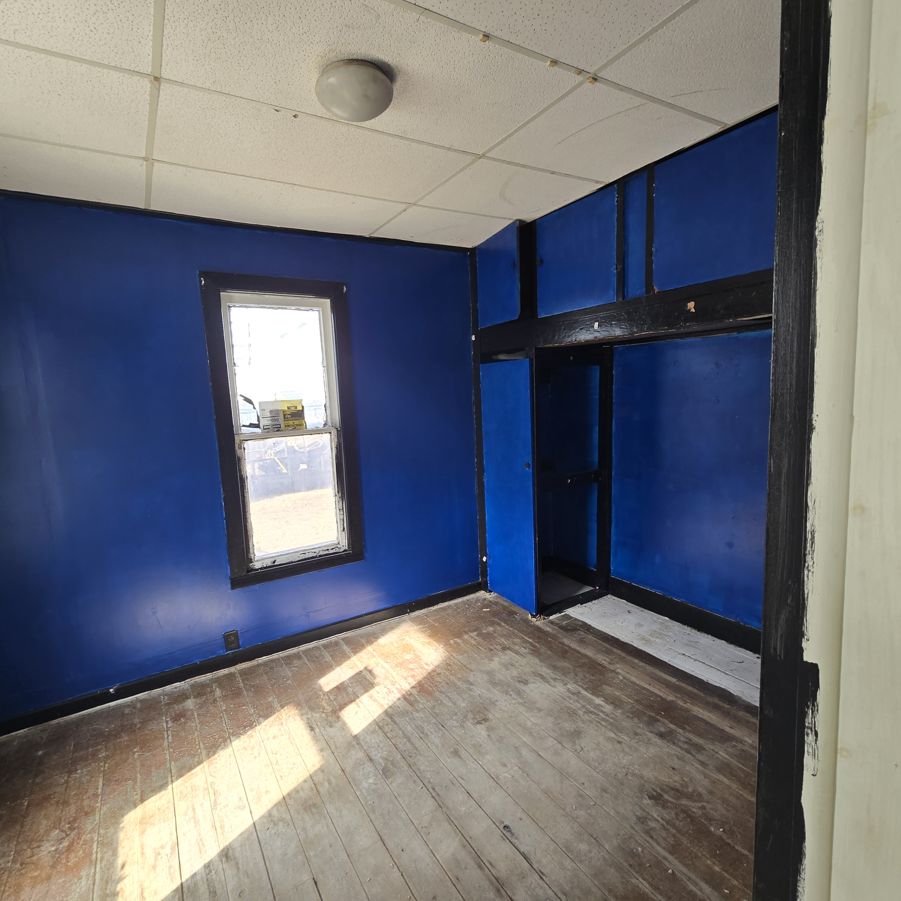 109 E Jackson St Abingdon IL 61410
