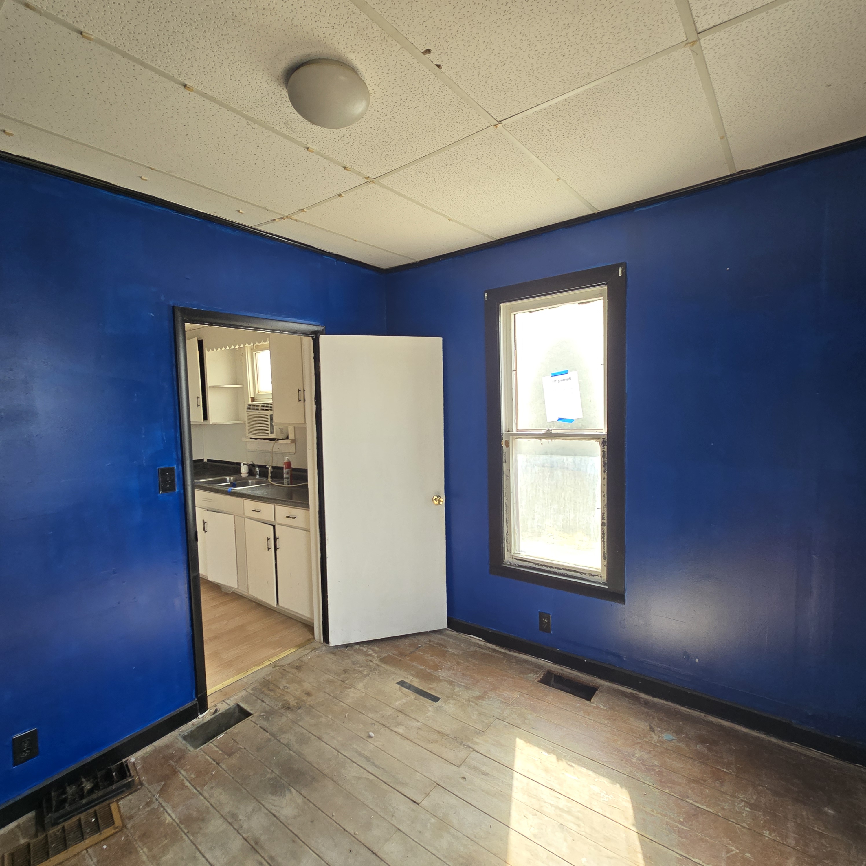109 E Jackson St Abingdon IL 61410