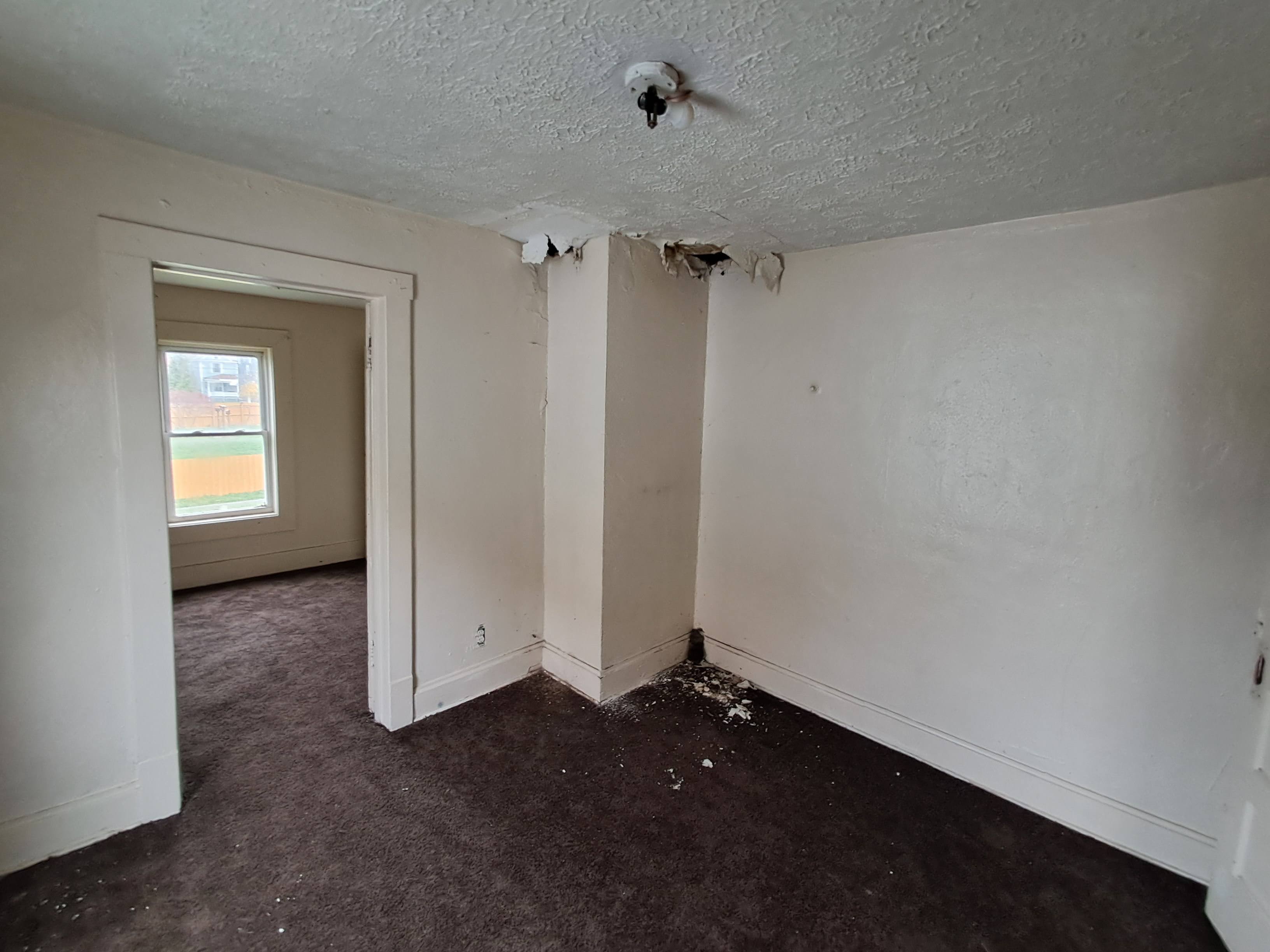1708 Center St Moundsville WV 26041