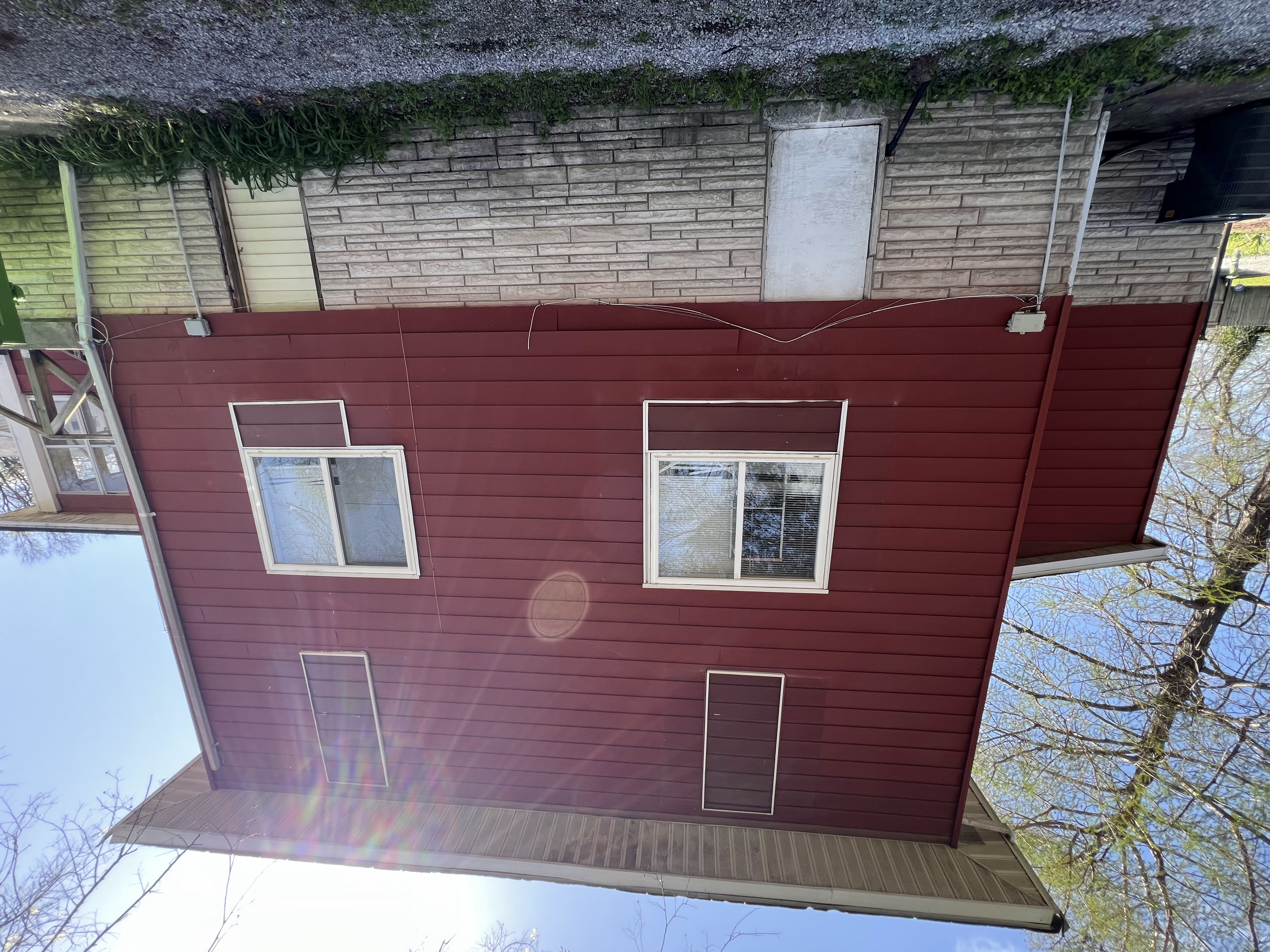 204 Dayton Ave, Harrisburg, IL 62946