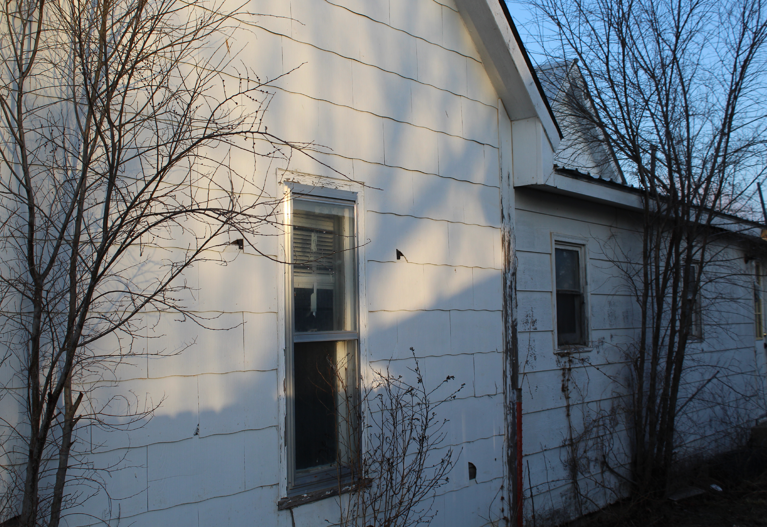 418 W Center St Bucklin KS 67834