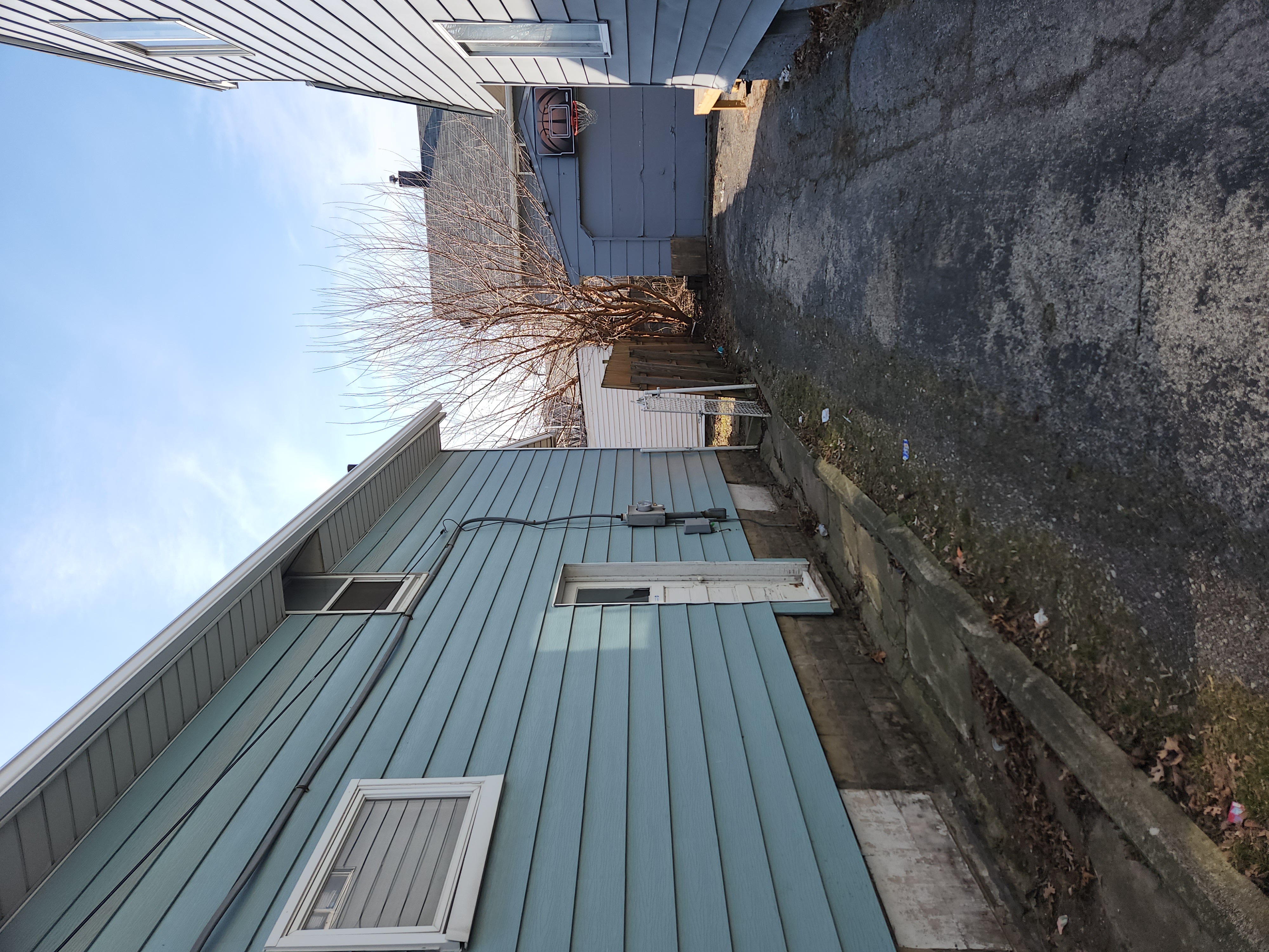 1108 White St, Toledo, OH 43605