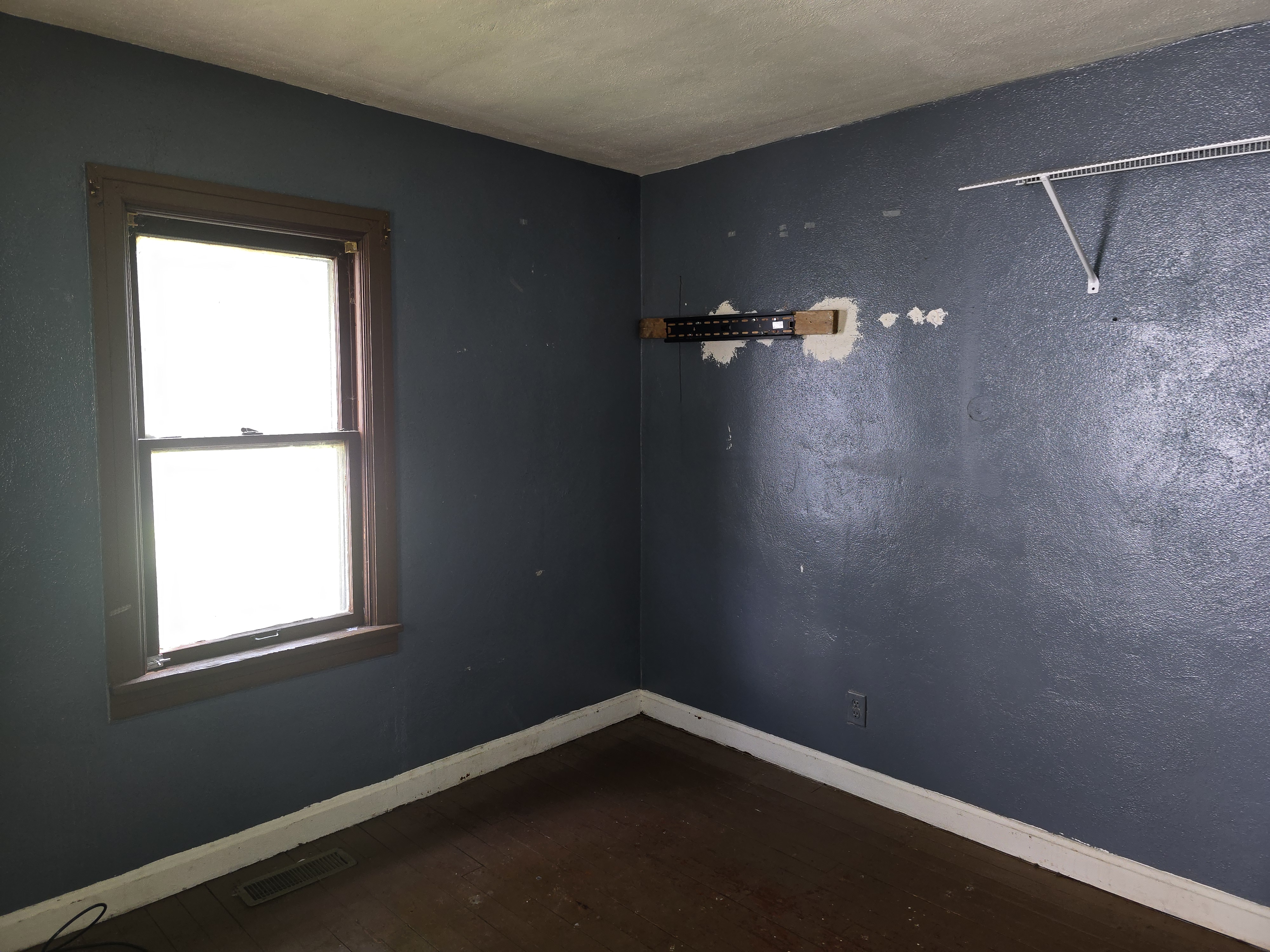 3031 W Meidroth St, Peoria, IL 61605