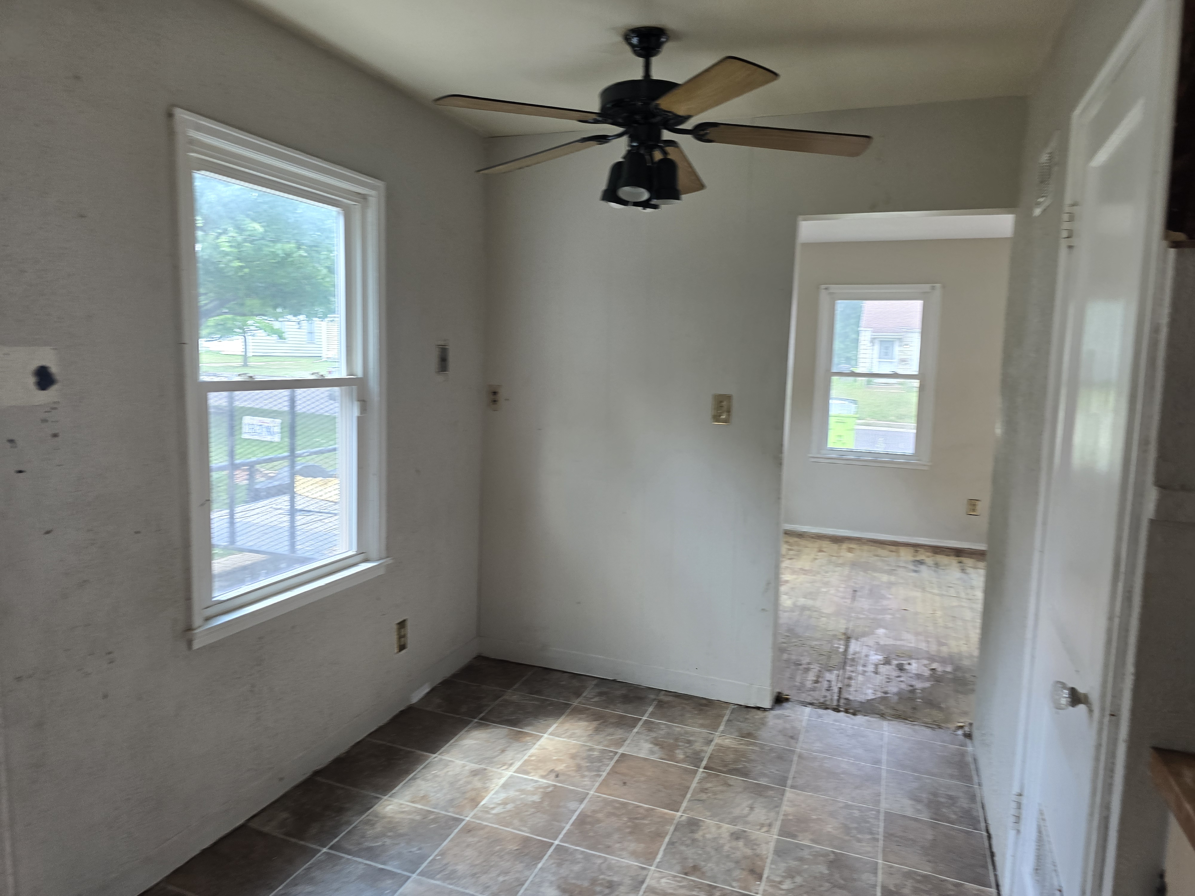 3016 Proctor St Peoria IL 61605