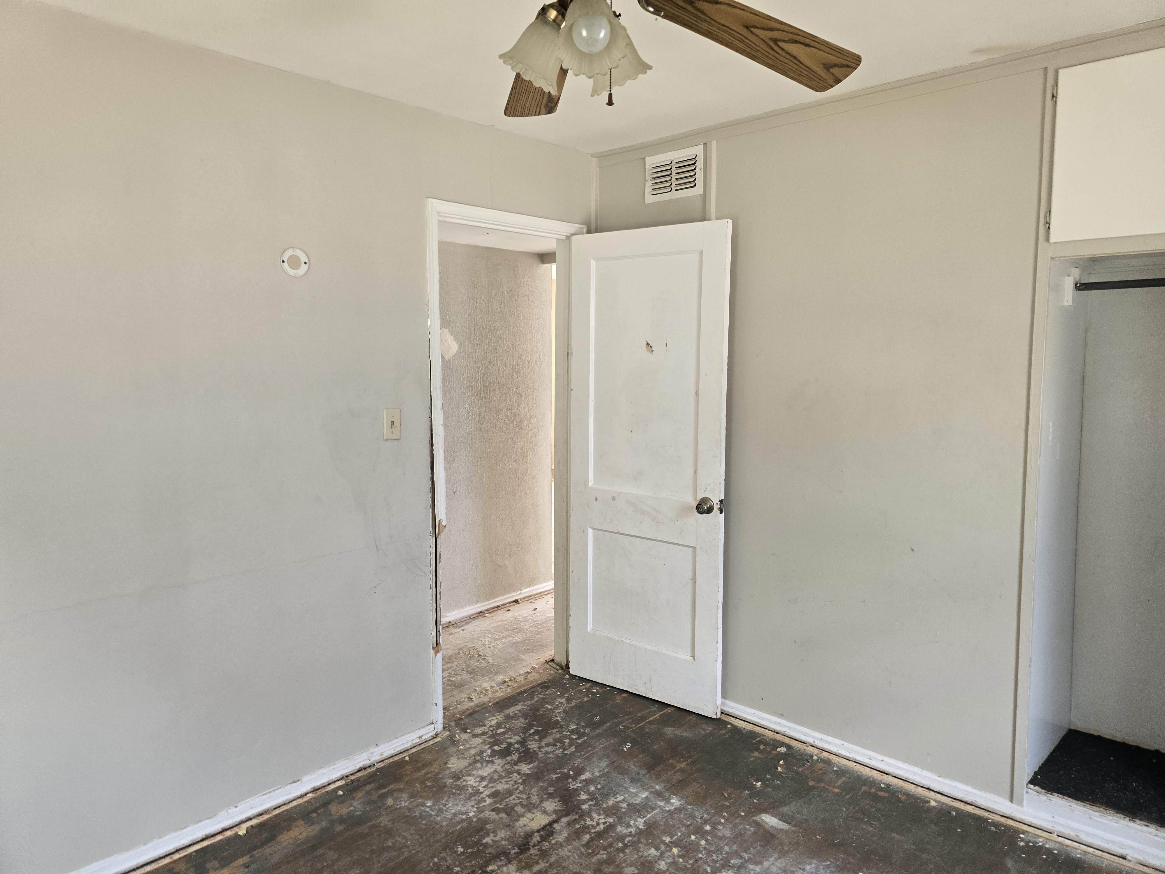 3016 Proctor St Peoria IL 61605