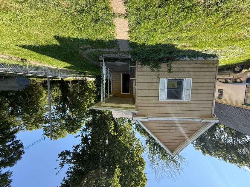 403 E Division St Decatur IL 62526