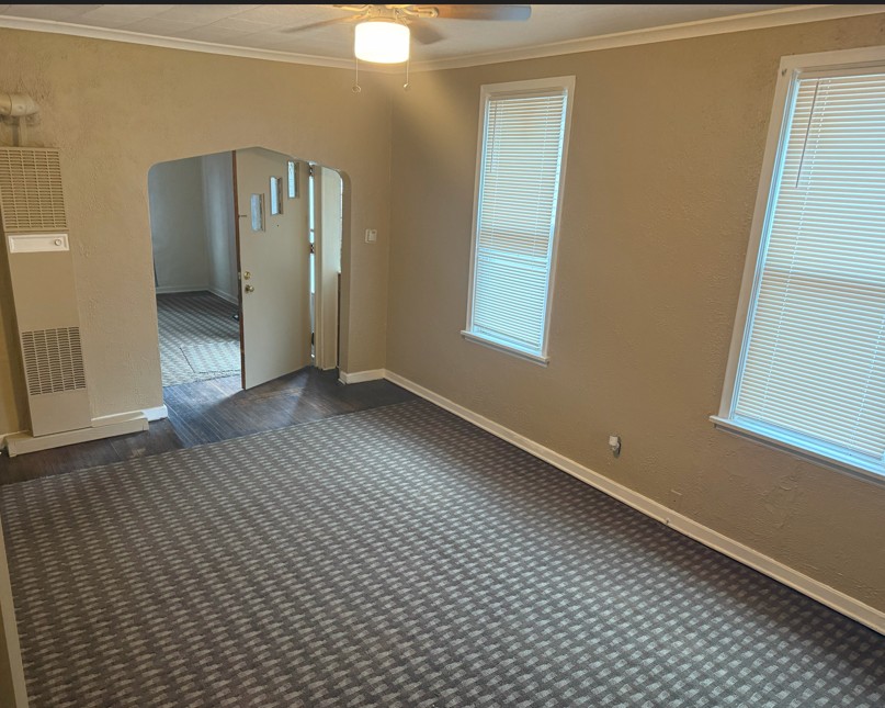 319 Dexter St, Toledo, OH 43608