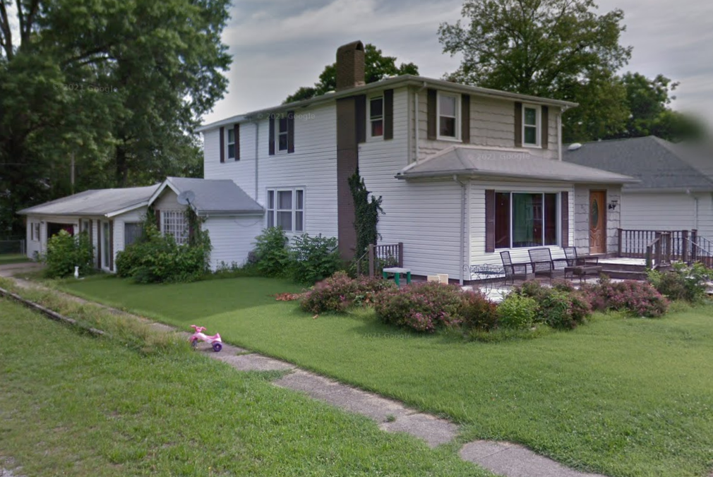 311 W 5TH ST Benton IL 62812