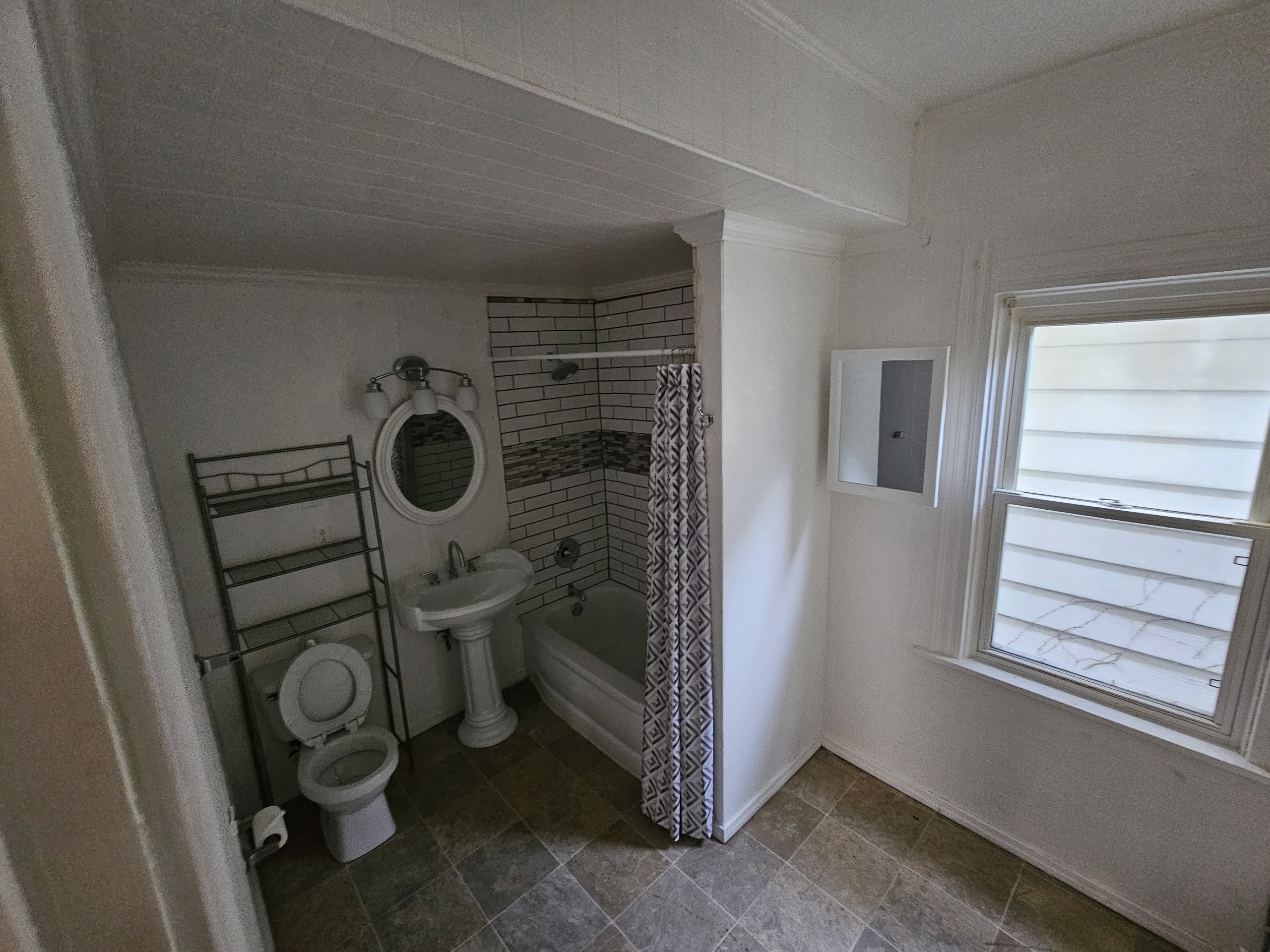319 Dexter St, Toledo, OH 43608