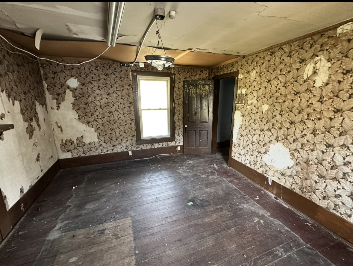 5703 Lee Hwy Atkins VA 24311