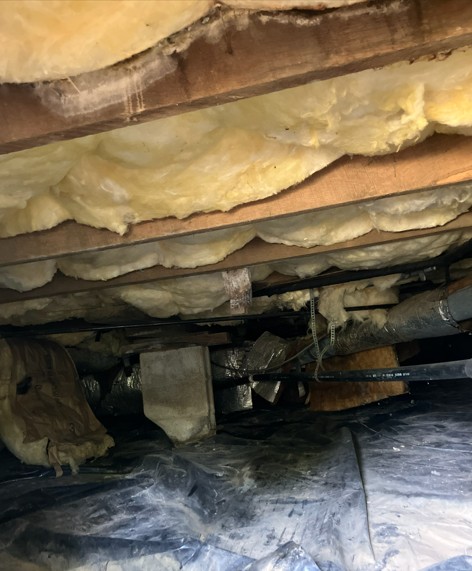 223 E Clara St Golconda, IL 62938