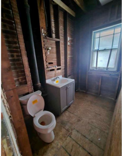 820 E Virginia Ave Peoria IL 61603