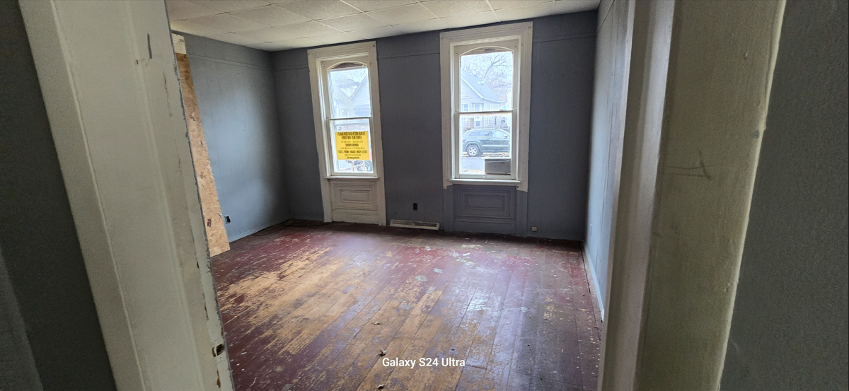 1618 W Kettelle St Peoria IL 61605