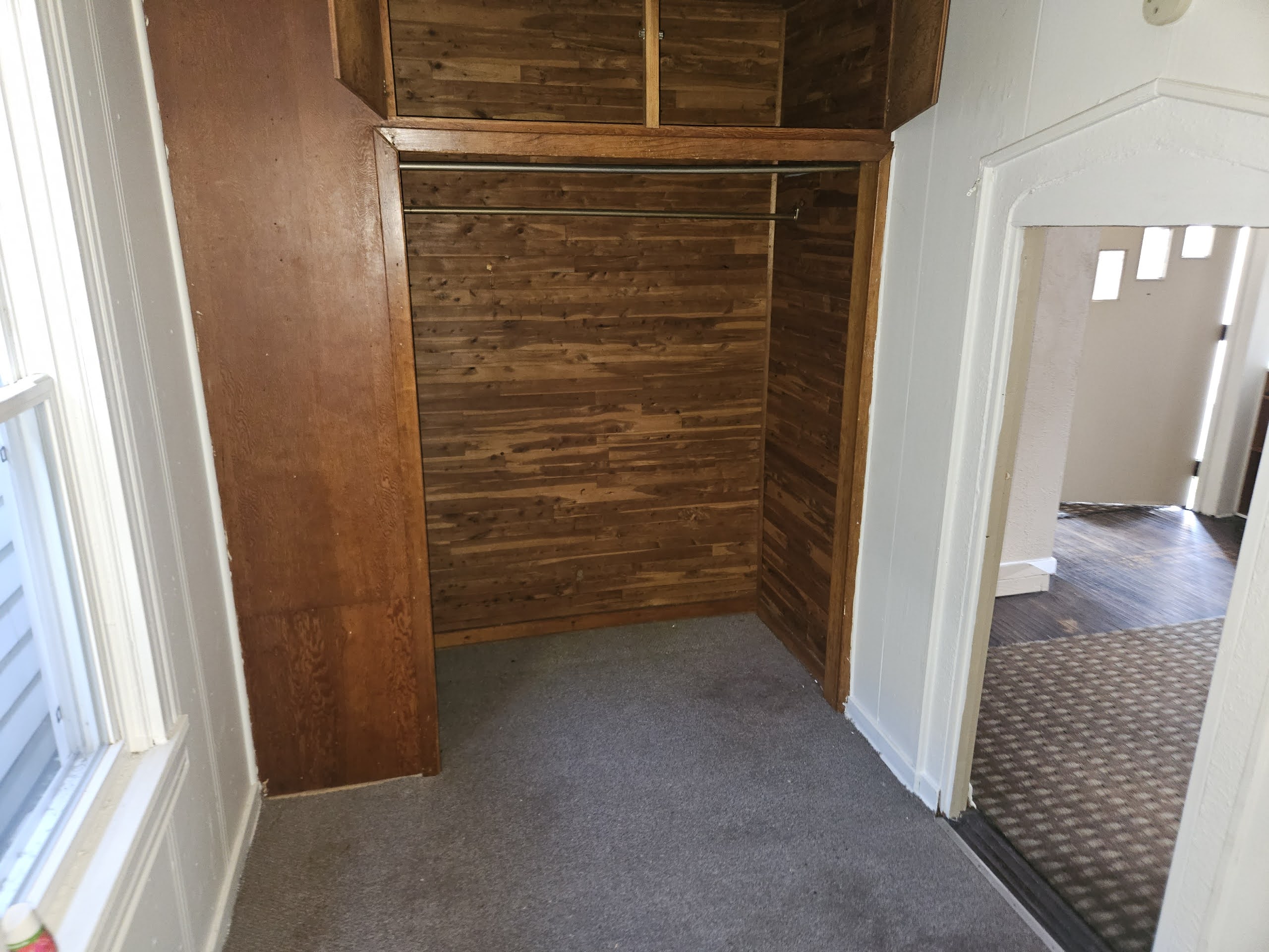 319 Dexter St, Toledo, OH 43608