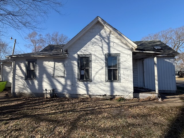 1540 W Kettelle St Peoria IL 61605