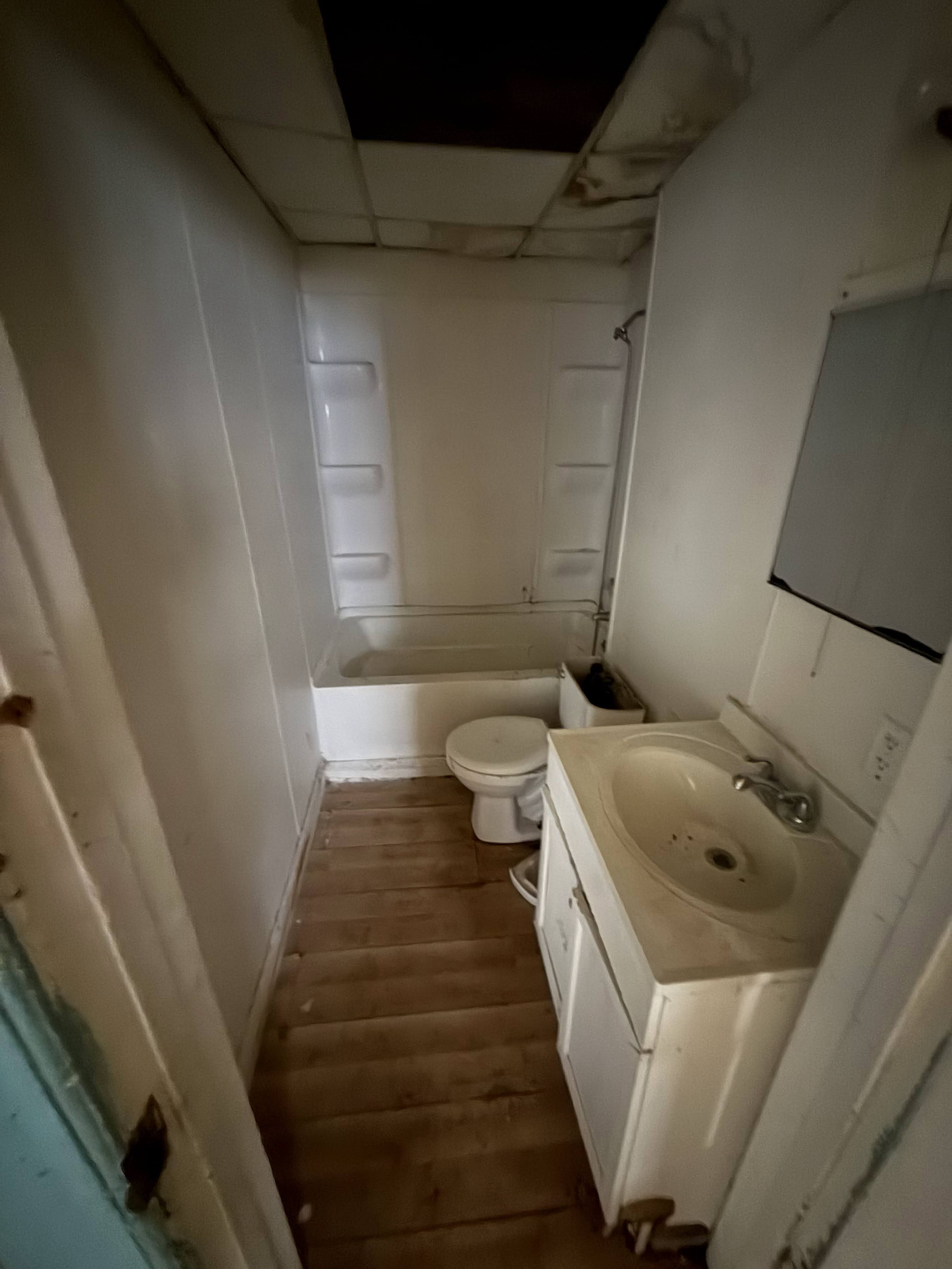 1540 W Kettelle St Peoria IL 61605